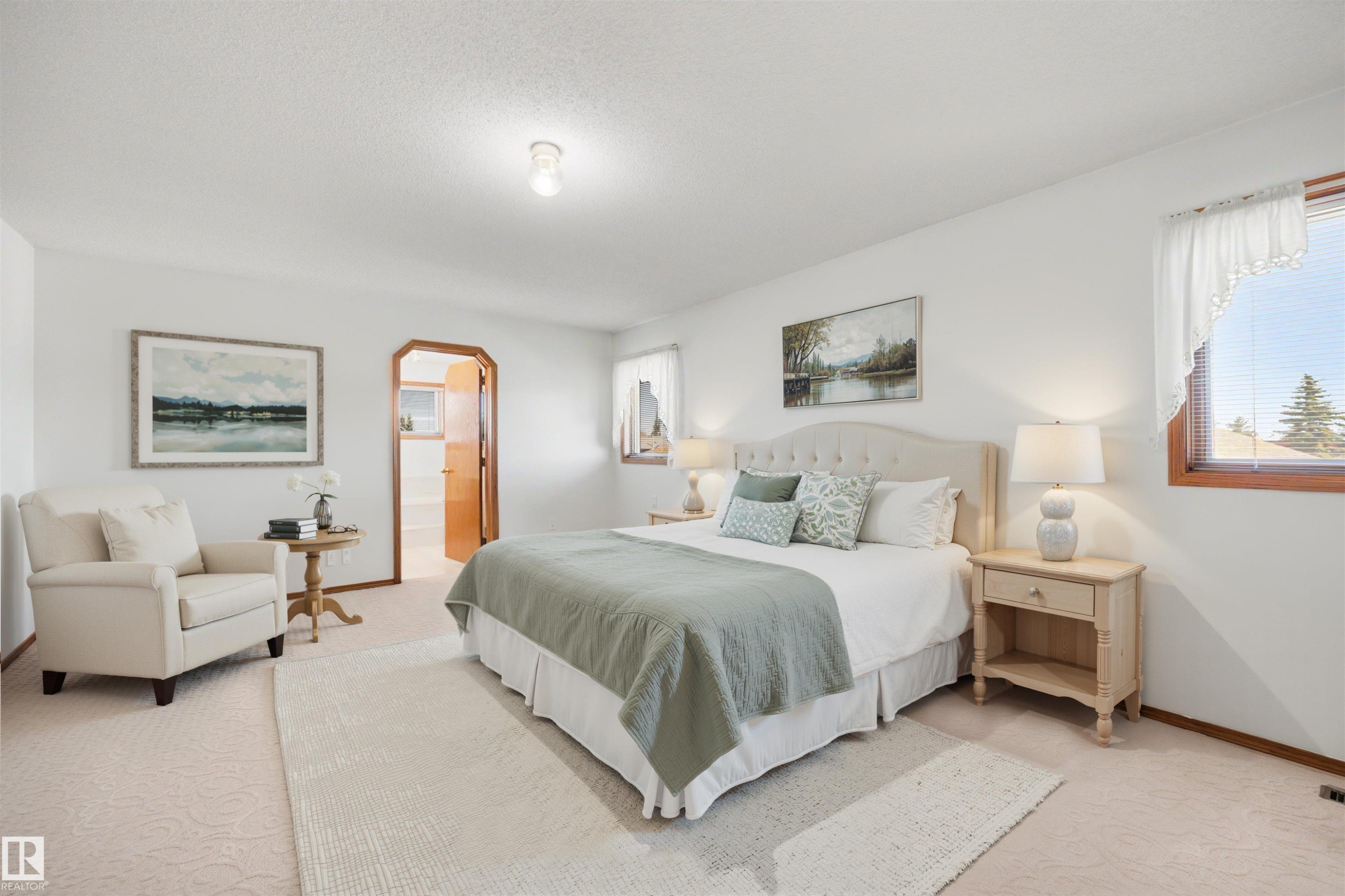 15304 74 Street Nw, Edmonton, AB - Indoor Photo Showing Bedroom