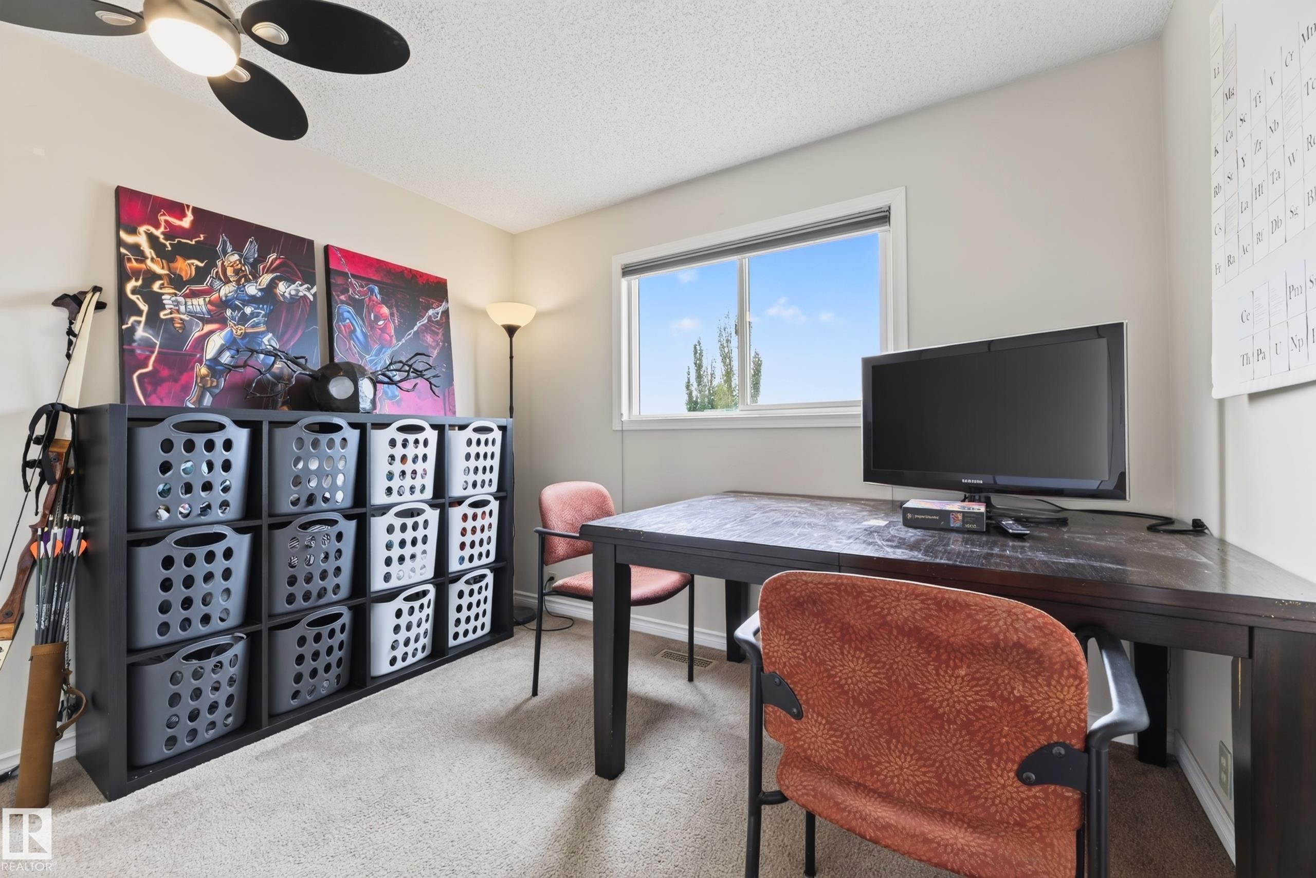 423 Kirkpatrick Crescent Nw, Edmonton, AB - Indoor Photo Showing Office