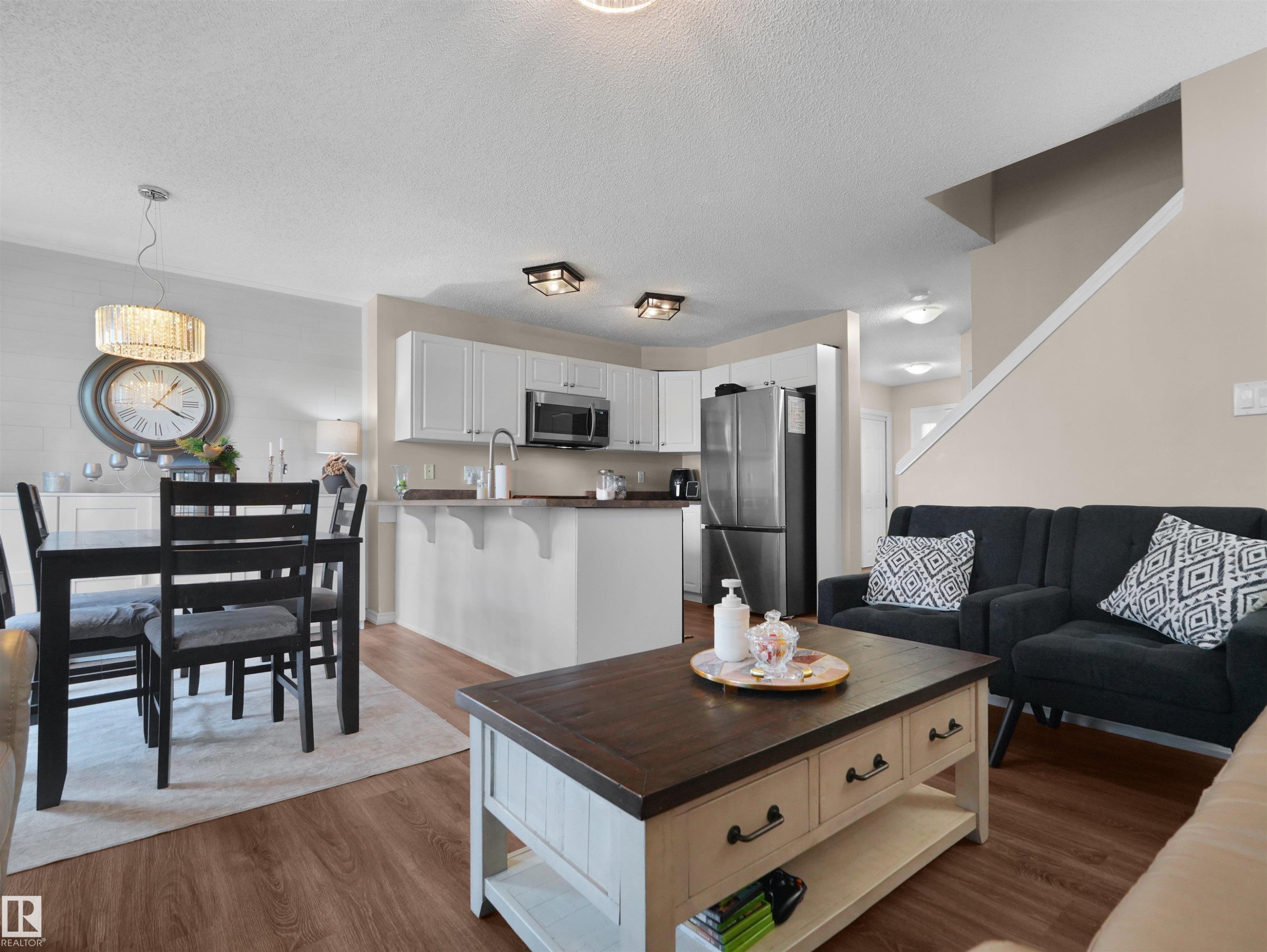 #90 5001 62 St, Beaumont, AB - Indoor