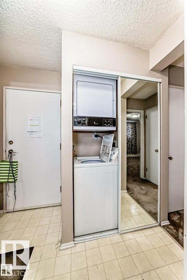 #104 11455 41 Av Nw, Edmonton, AB - Indoor Photo Showing Laundry Room
