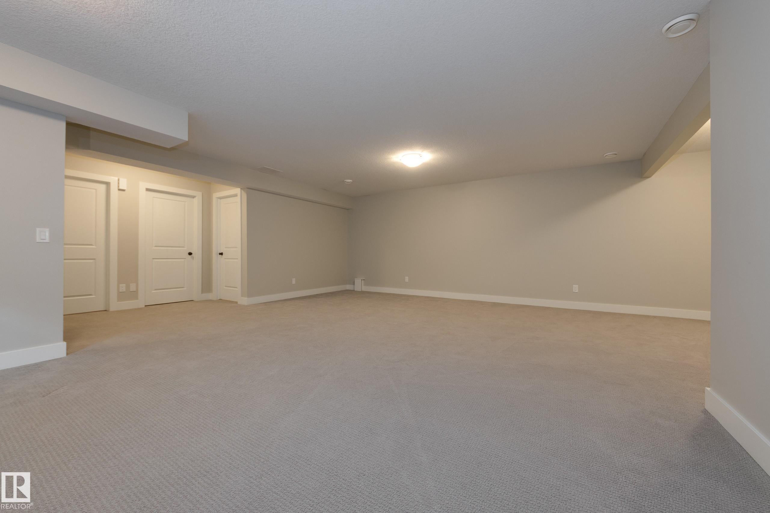 7473 Colonel Mewburn Road Nw, Edmonton, AB - Indoor Photo Showing Other Room