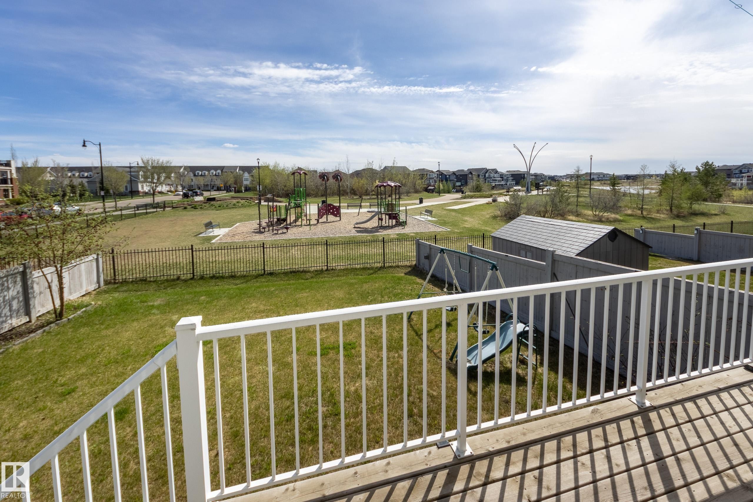 7473 Colonel Mewburn Road Nw, Edmonton, AB - Outdoor
