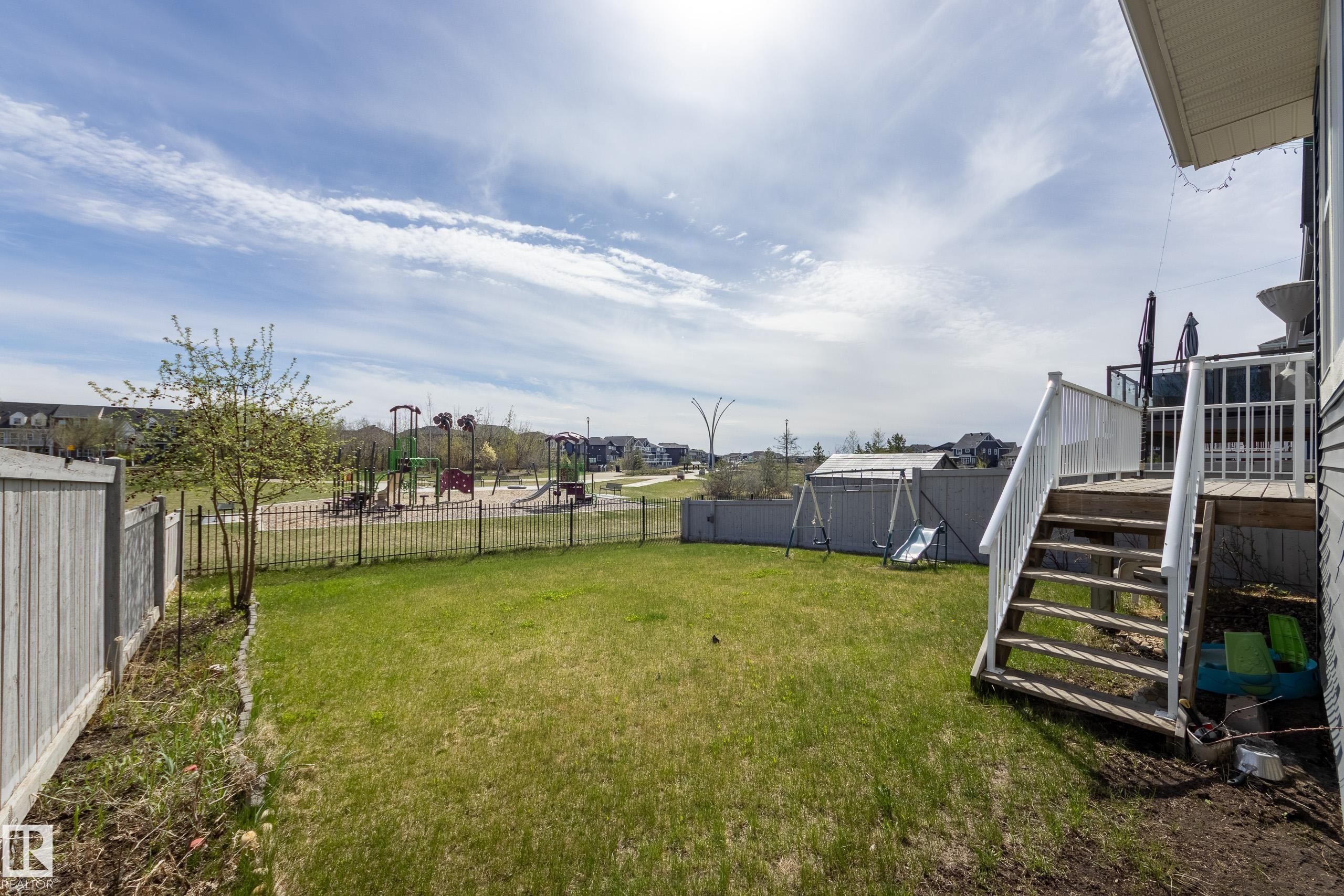 7473 Colonel Mewburn Road Nw, Edmonton, AB - Outdoor