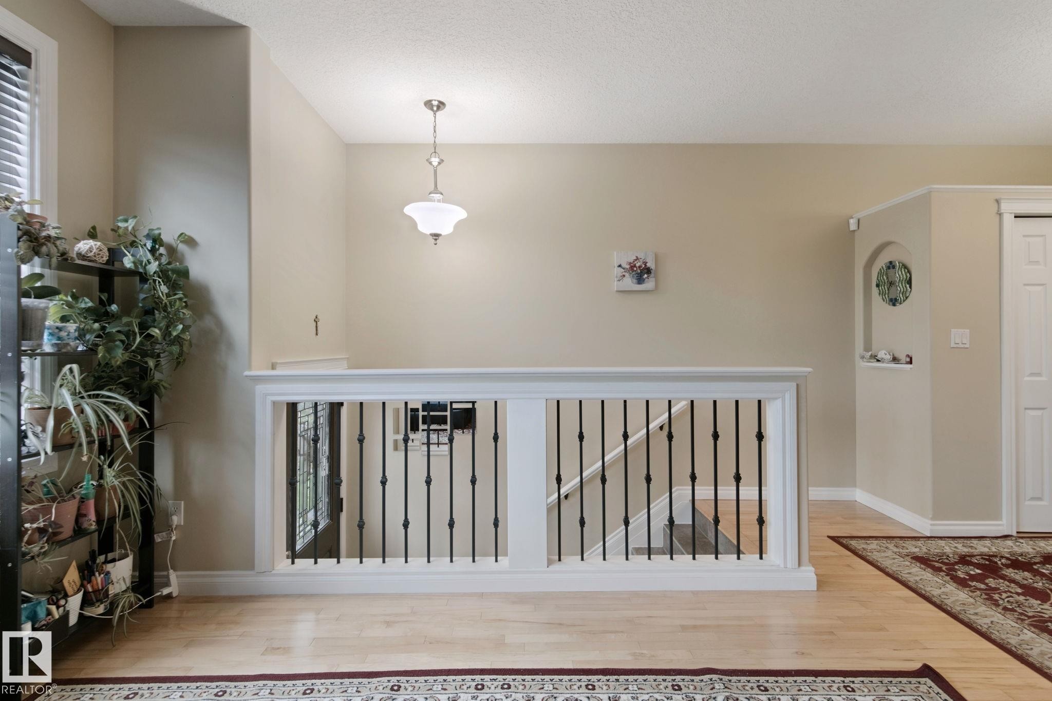 10416 69 Avenue Nw, Edmonton, AB - Indoor Photo Showing Other Room
