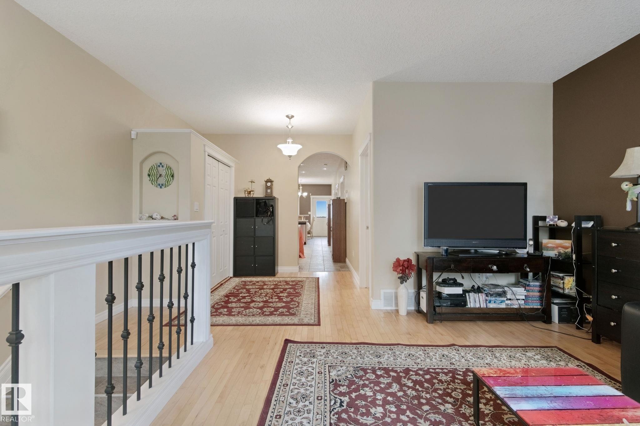 10416 69 Avenue Nw, Edmonton, AB - Indoor