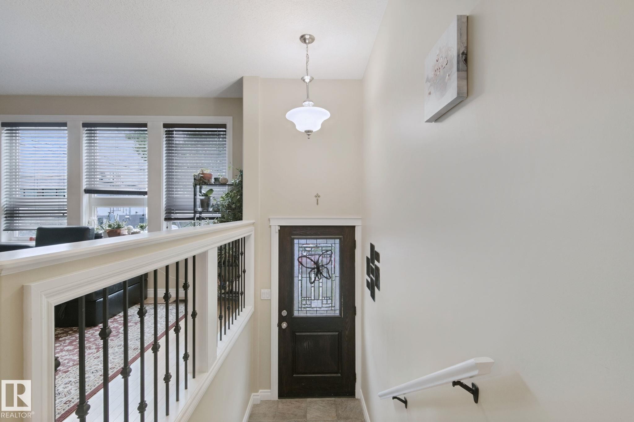 10416 69 Avenue Nw, Edmonton, AB - Indoor Photo Showing Other Room