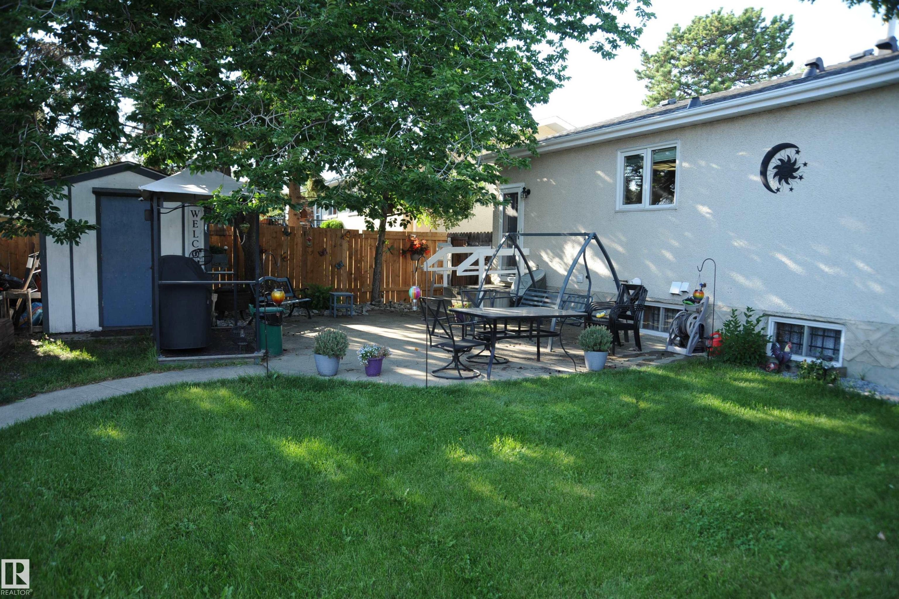 10219 155 Avenue Nw, Edmonton, AB - Outdoor With Deck Patio Veranda