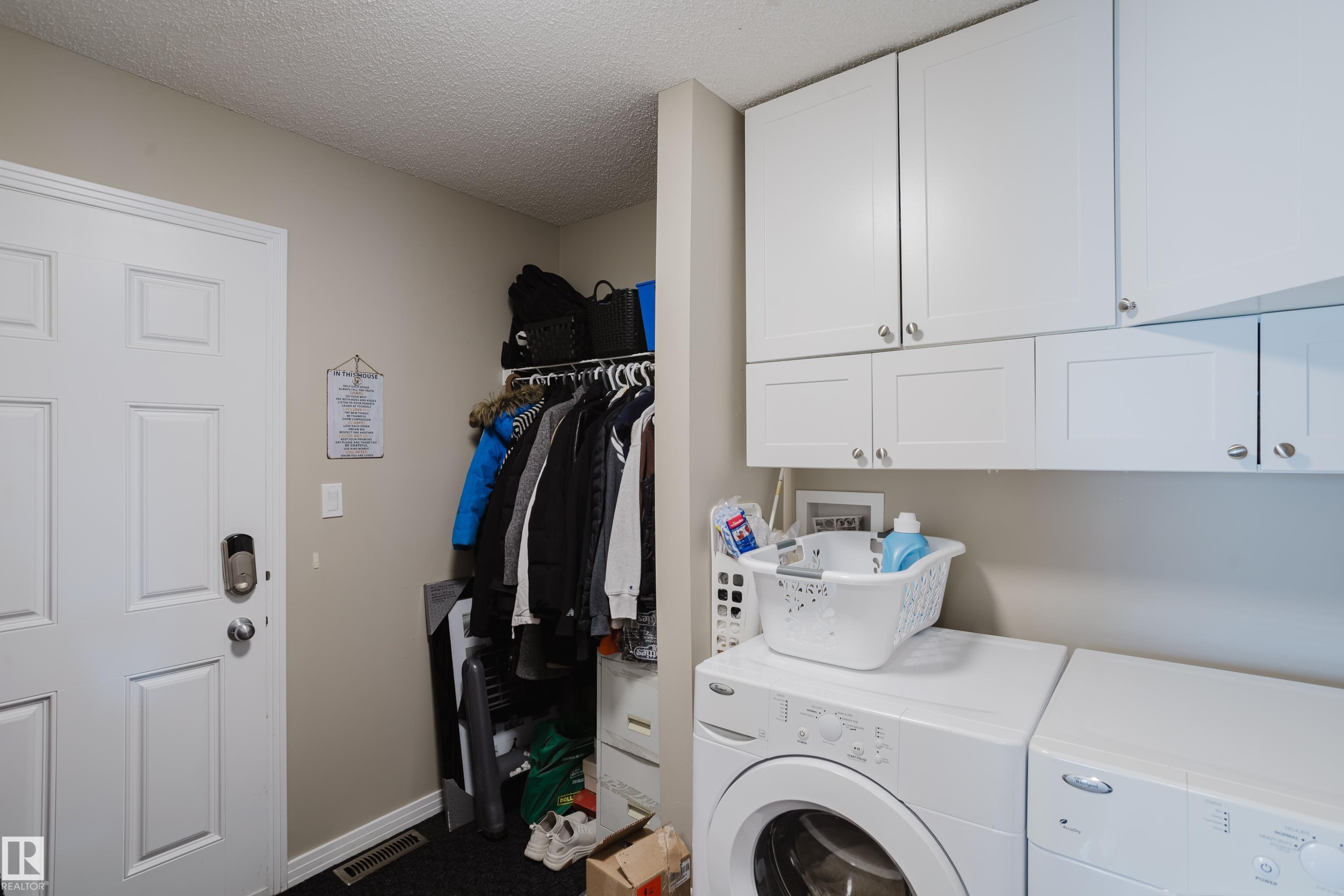 16345 134 Street Nw, Edmonton, AB - Indoor Photo Showing Laundry Room