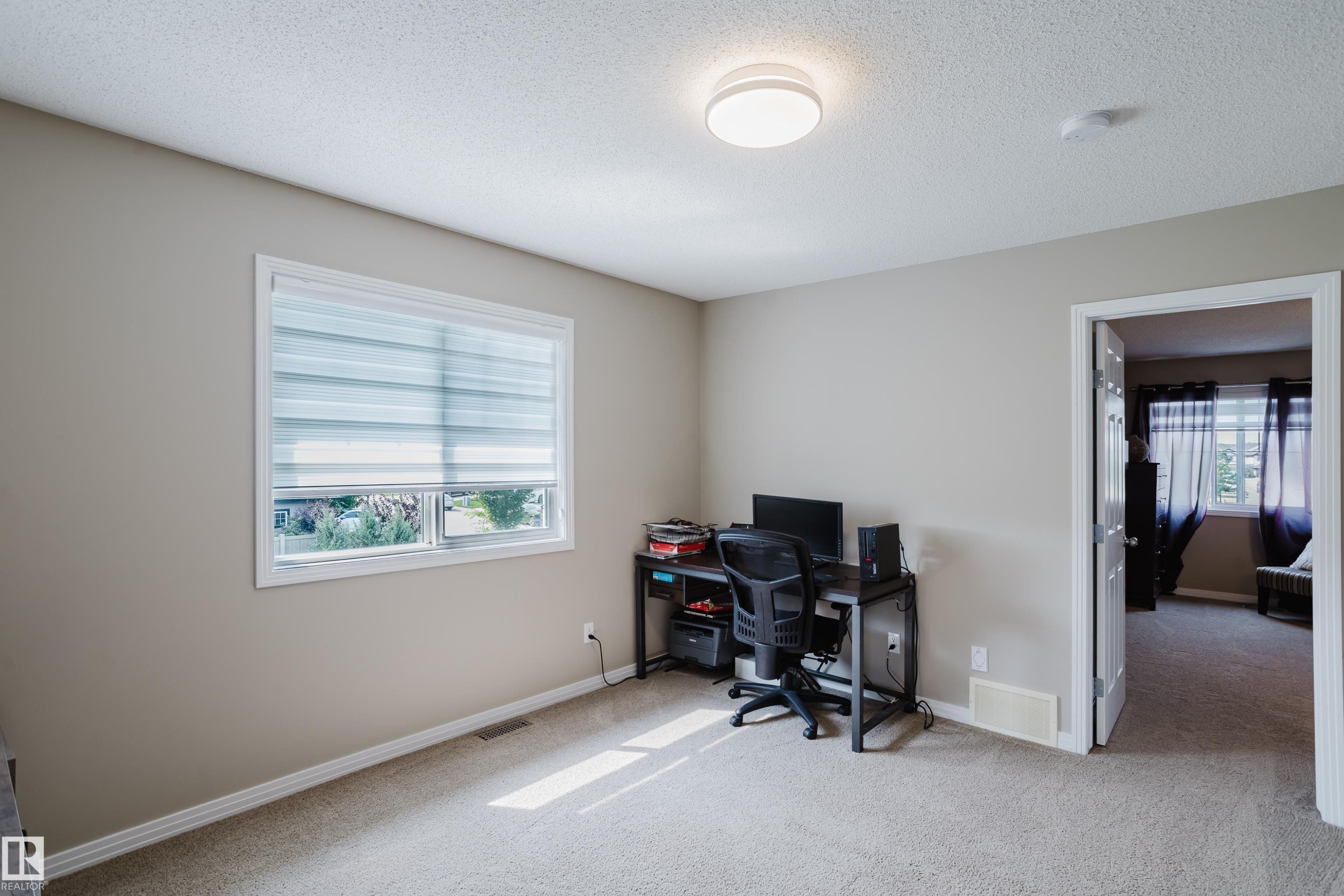 16345 134 Street Nw, Edmonton, AB - Indoor