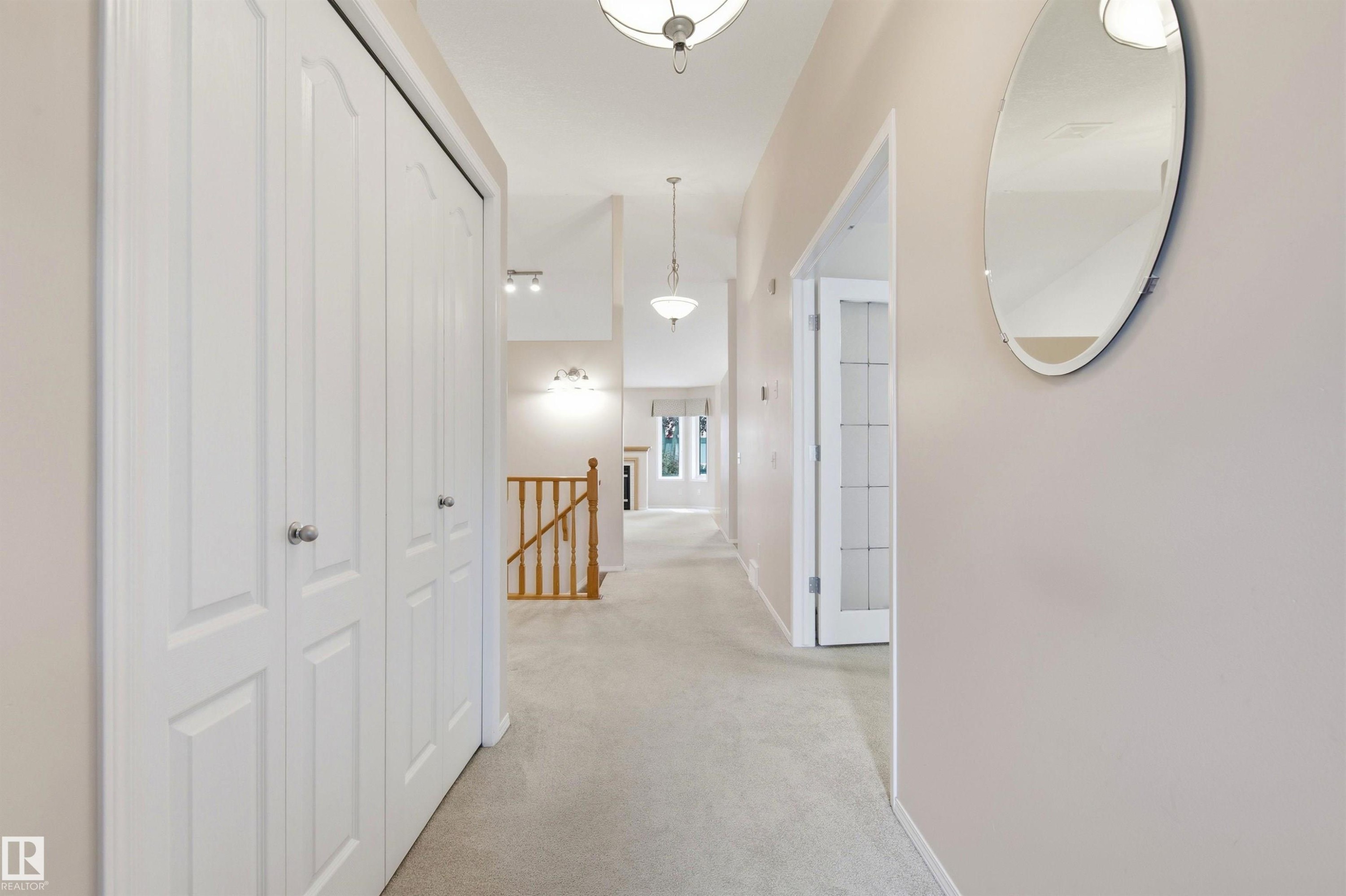 #10 9 Dechene Rd Nw, Edmonton, AB - Indoor Photo Showing Other Room