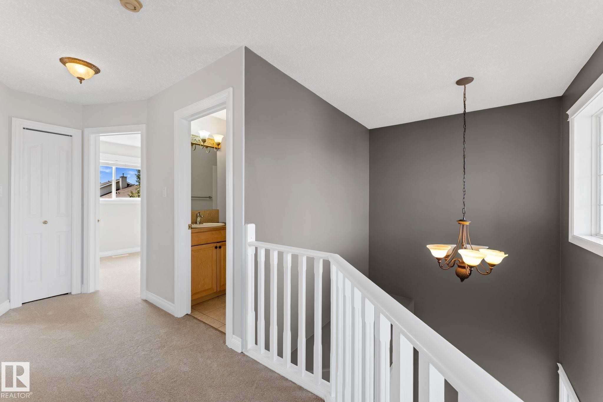 173 Castle Drive Nw, Edmonton, AB - Indoor Photo Showing Other Room