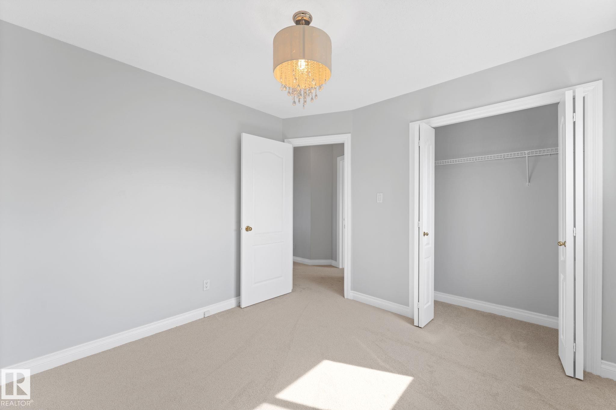 173 Castle Drive Nw, Edmonton, AB - Indoor Photo Showing Other Room