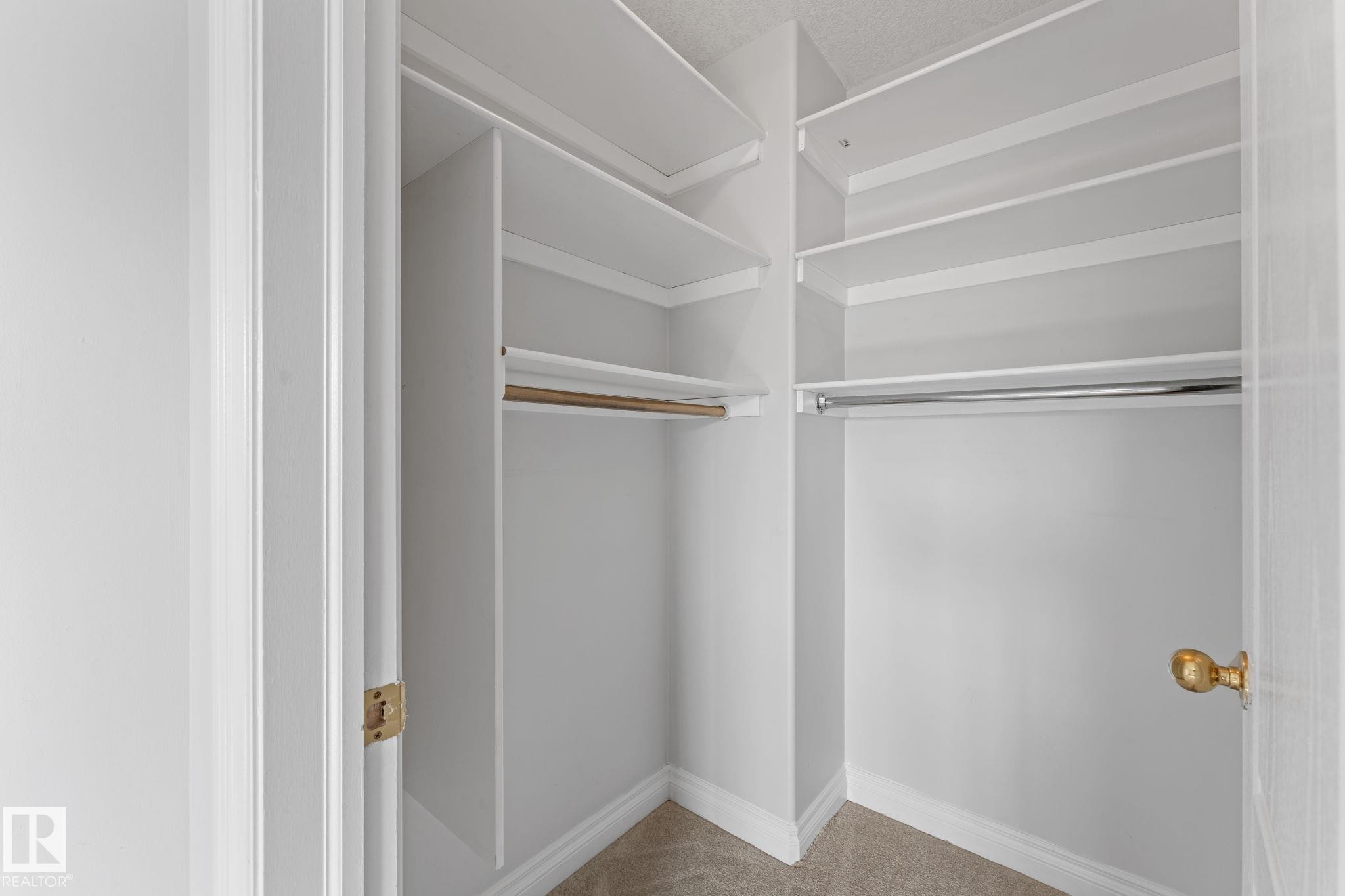 173 Castle Drive Nw, Edmonton, AB - Indoor With Storage