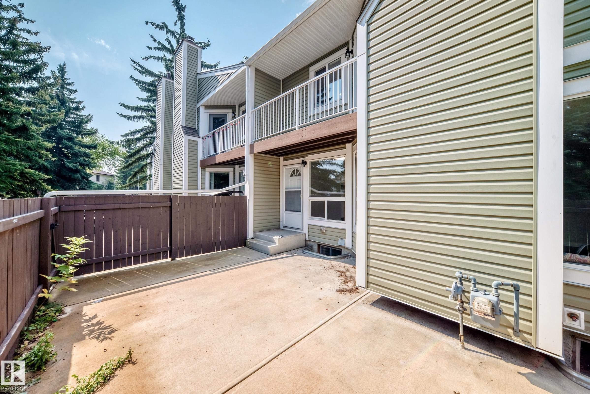 #6 1820 56 St Nw, Edmonton, AB - Outdoor With Exterior