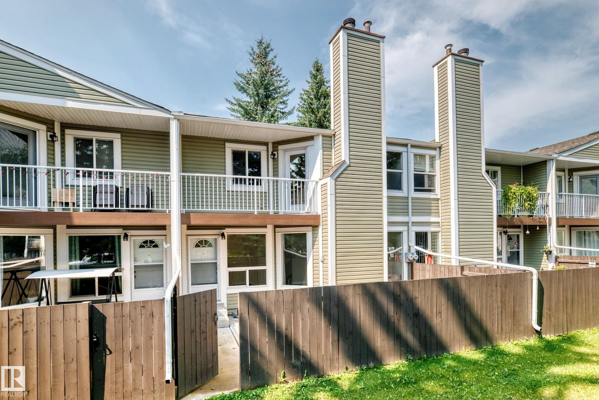 #6 1820 56 St Nw, Edmonton, AB - Outdoor With Deck Patio Veranda