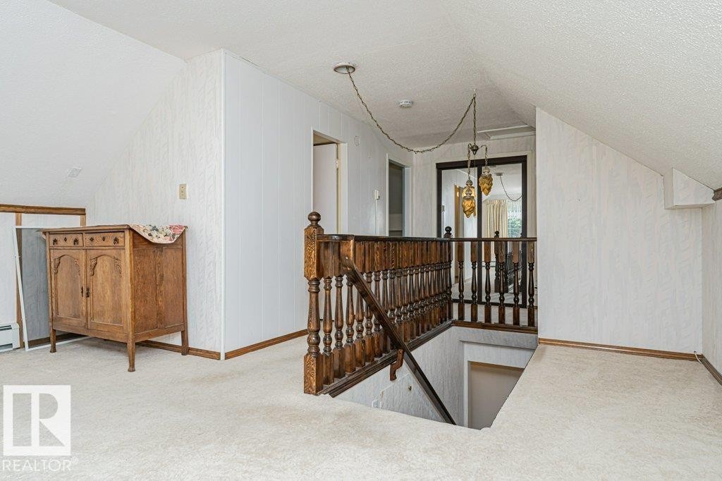 4 Jubilee Drive, Fort Saskatchewan, AB - Indoor Photo Showing Other Room