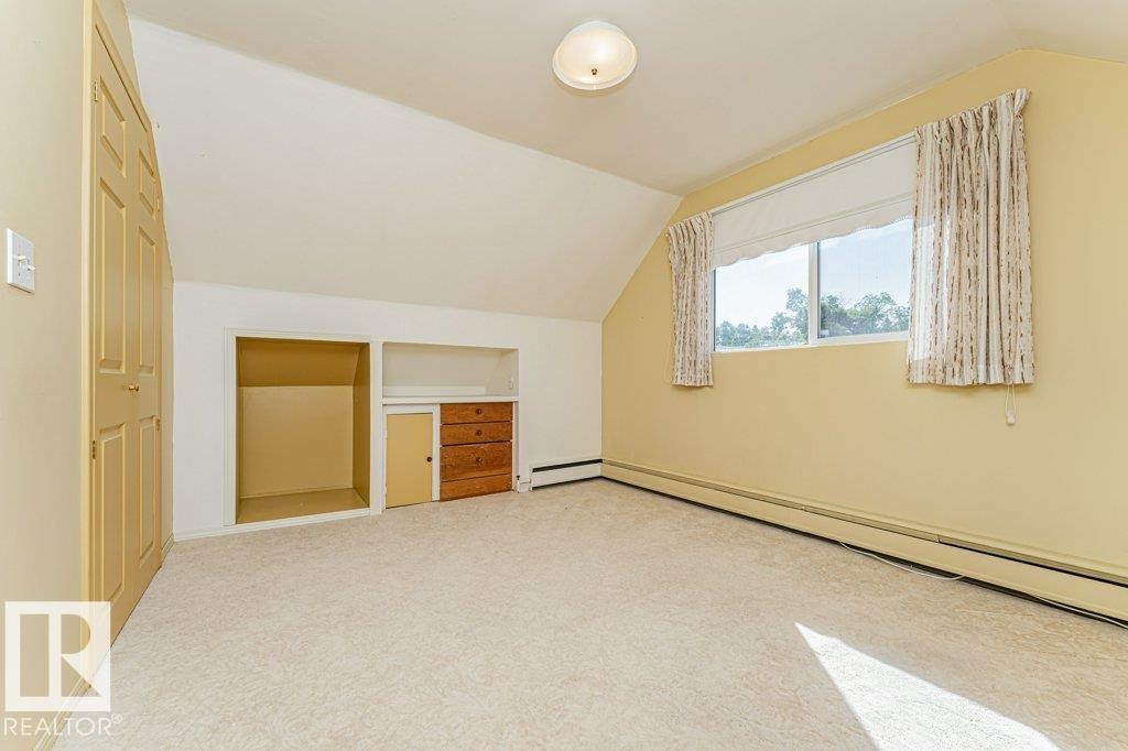 4 Jubilee Drive, Fort Saskatchewan, AB - Indoor Photo Showing Other Room