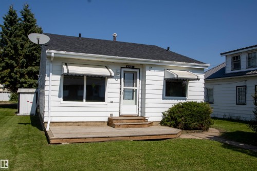 4706 51 Ave   St. Paul Town, AB T0A 3A1