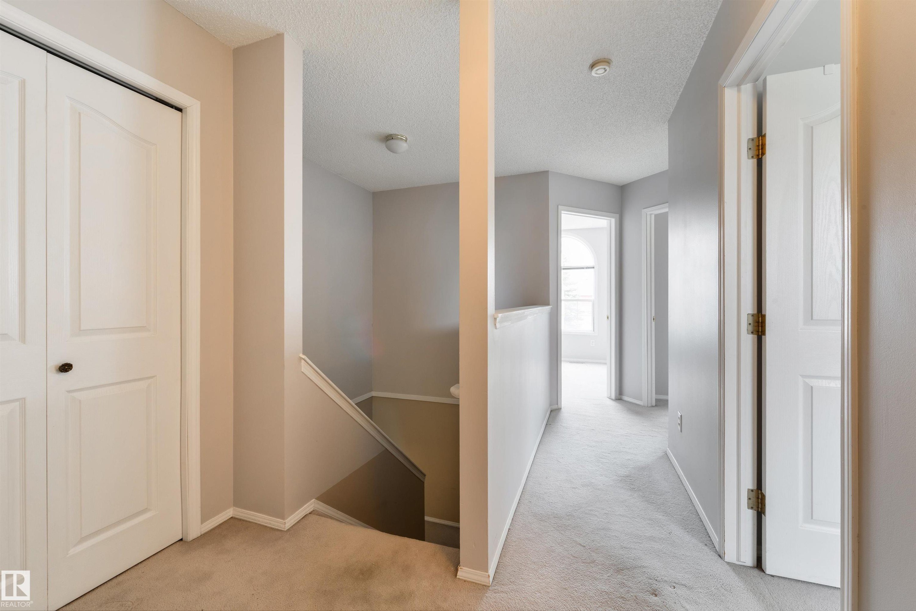 #123 1670 Jamha Rd Nw, Edmonton, AB - Indoor Photo Showing Other Room
