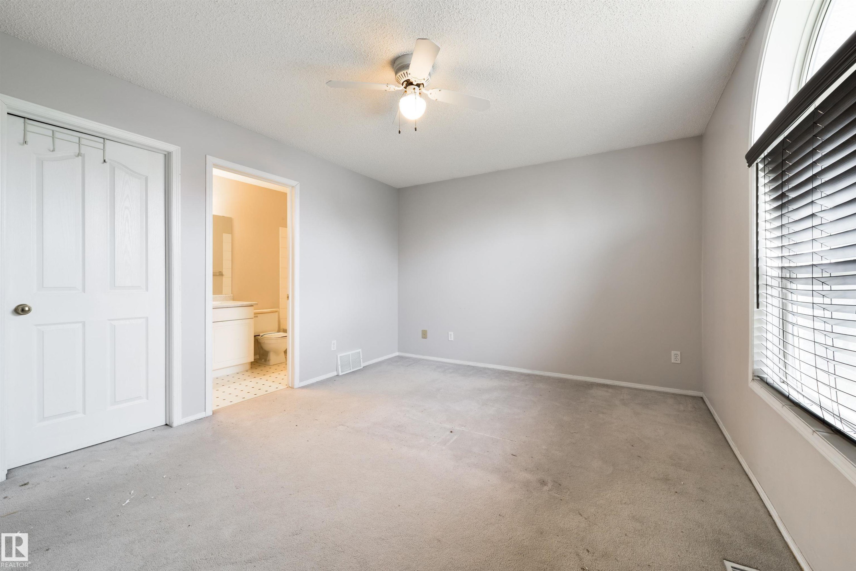 #123 1670 Jamha Rd Nw, Edmonton, AB - Indoor Photo Showing Other Room