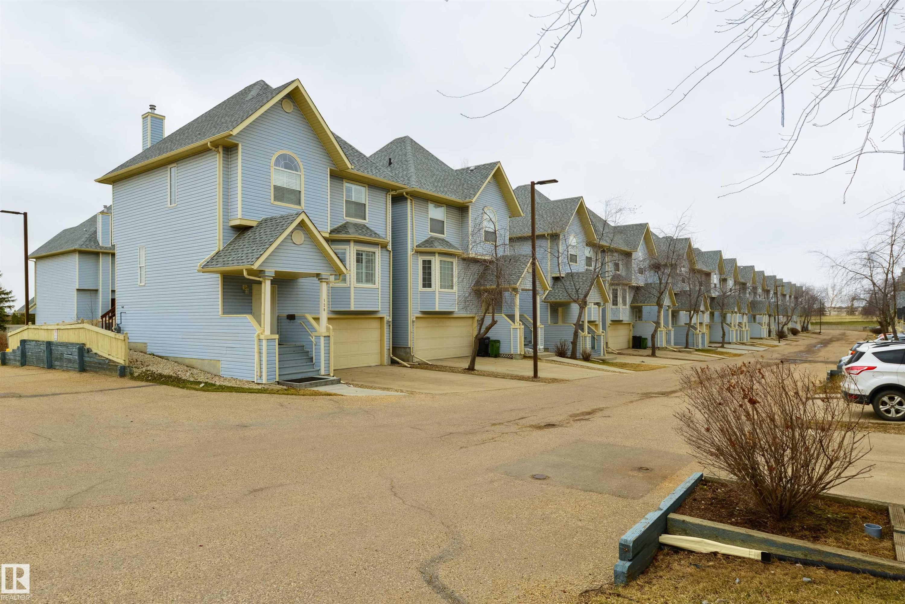 #123 1670 Jamha Rd Nw, Edmonton, AB - Outdoor