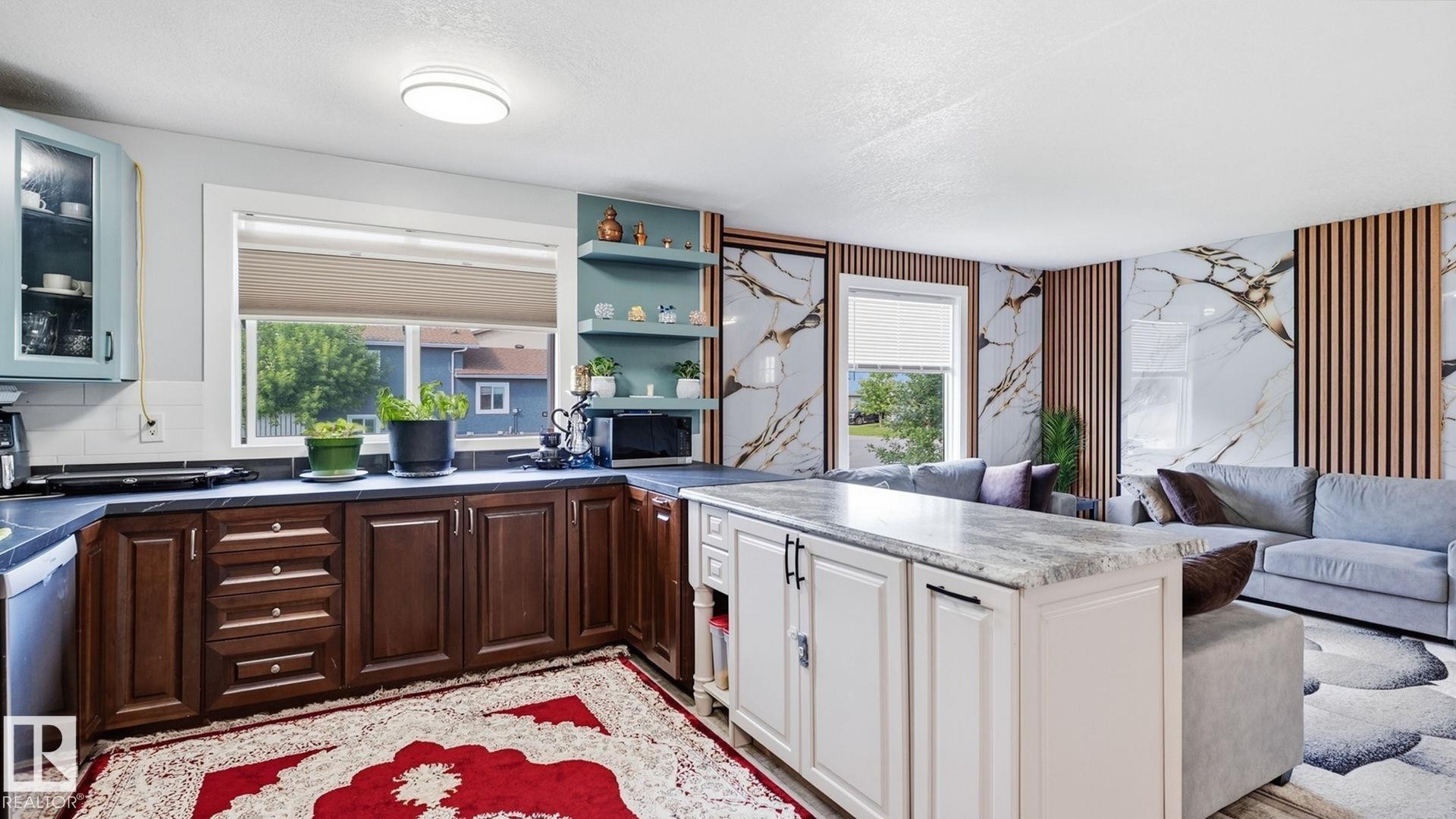 493 Kirkness Road Nw, Edmonton, AB - Indoor