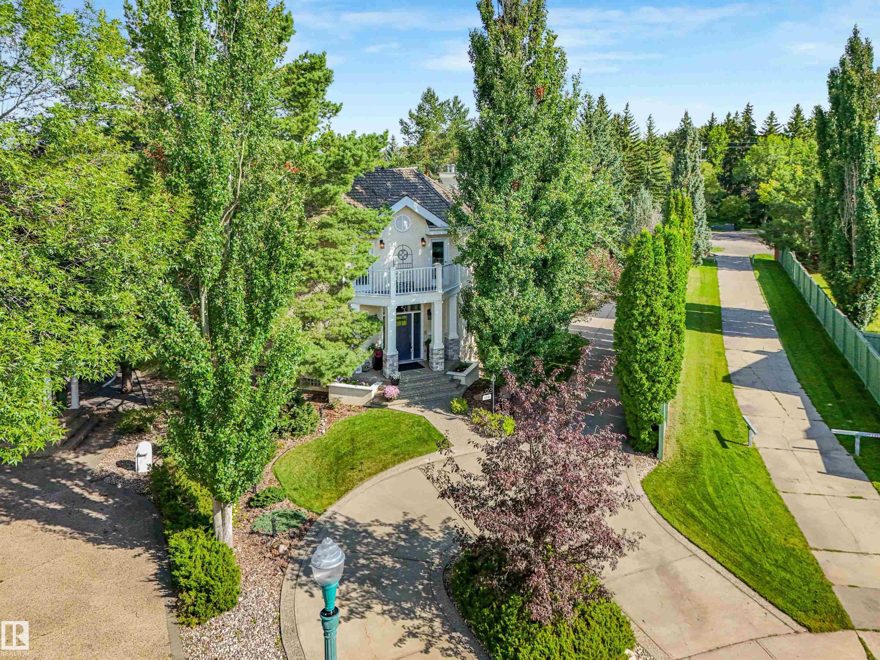 110 Weaver Drive Nw, Edmonton, AB