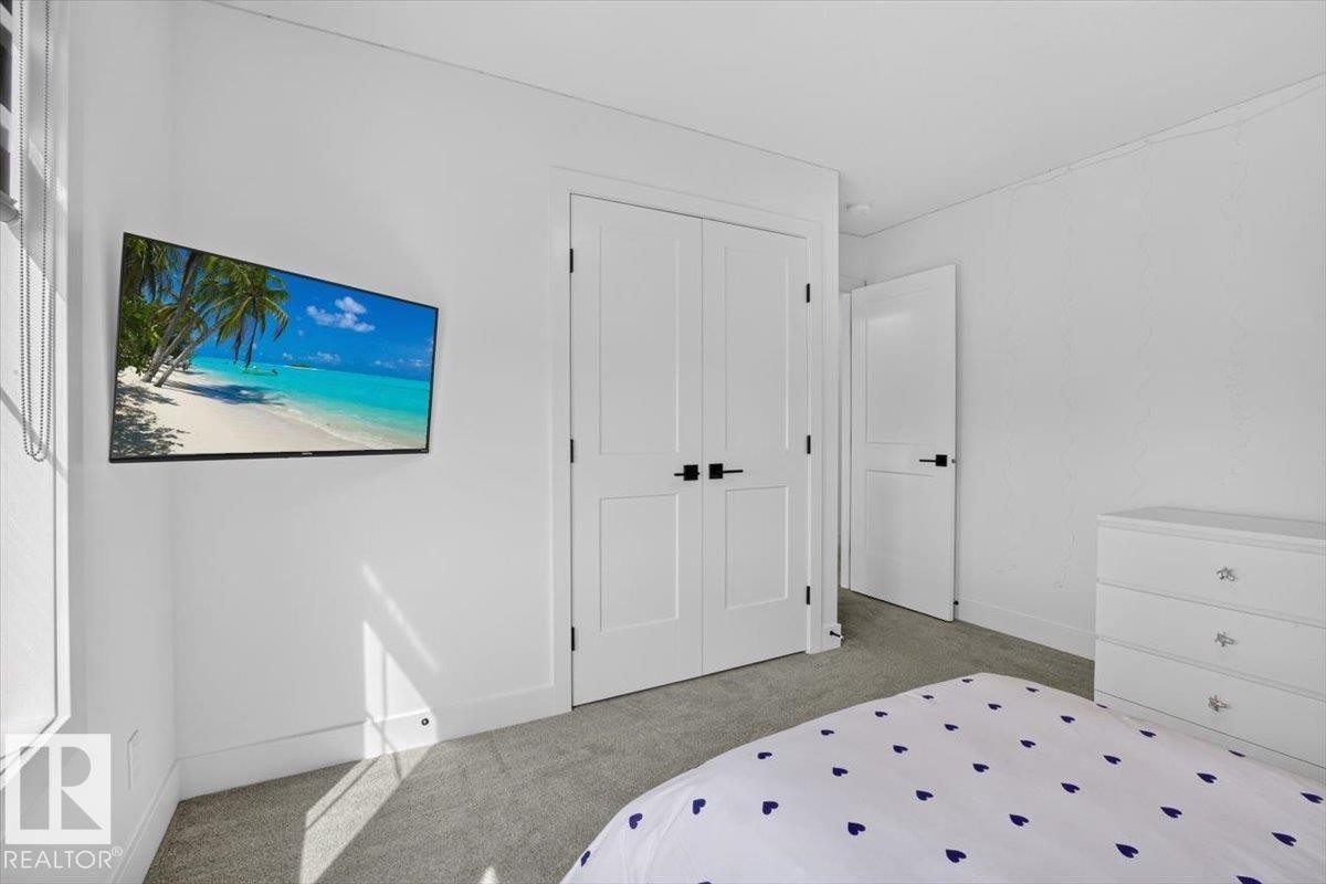 Light grey carpet flooring - 94 Harvest Crescent, Ardrossan, AB - Indoor Photo Showing Bedroom
