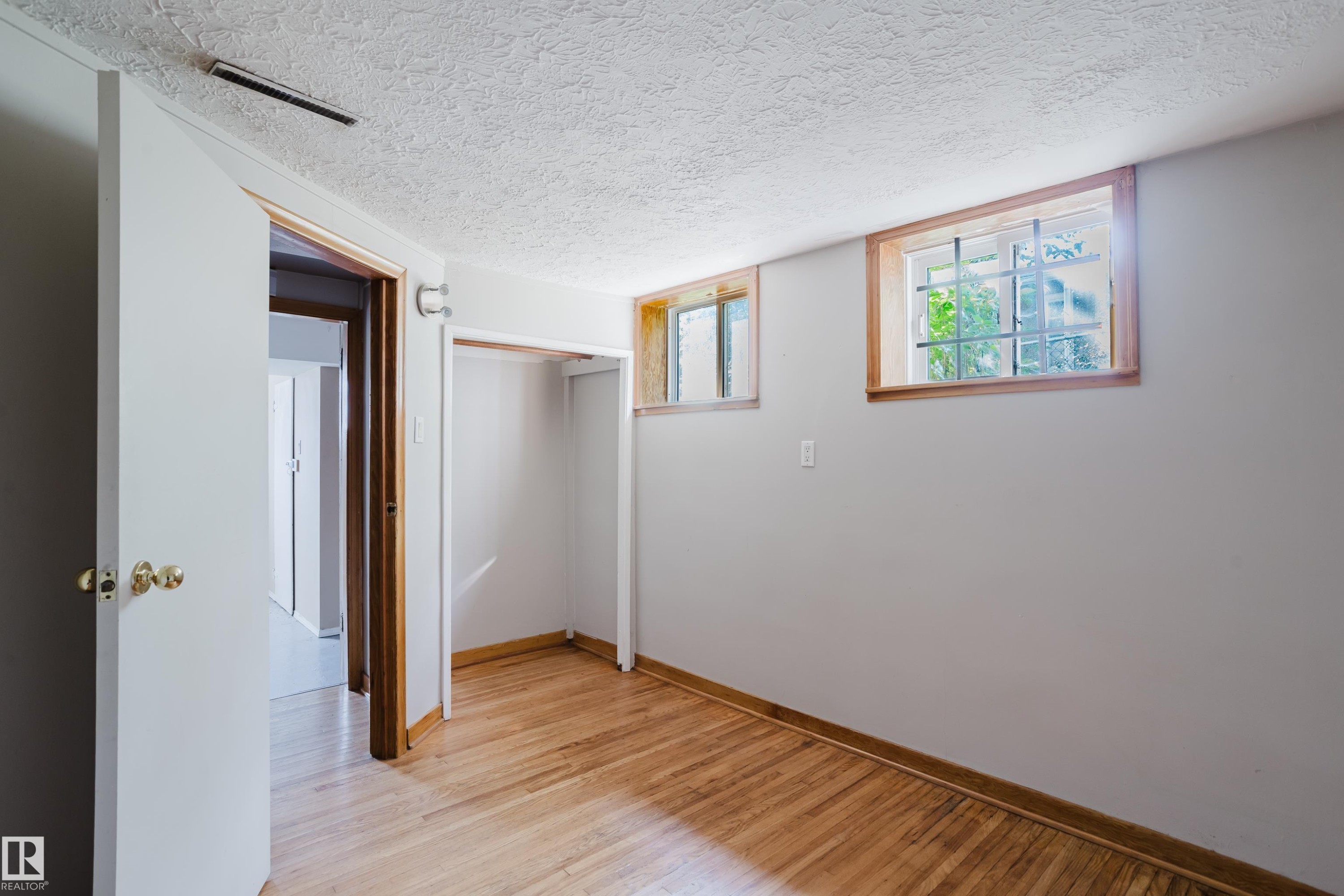 12811 117 Avenue Nw, Edmonton, AB - Indoor Photo Showing Other Room