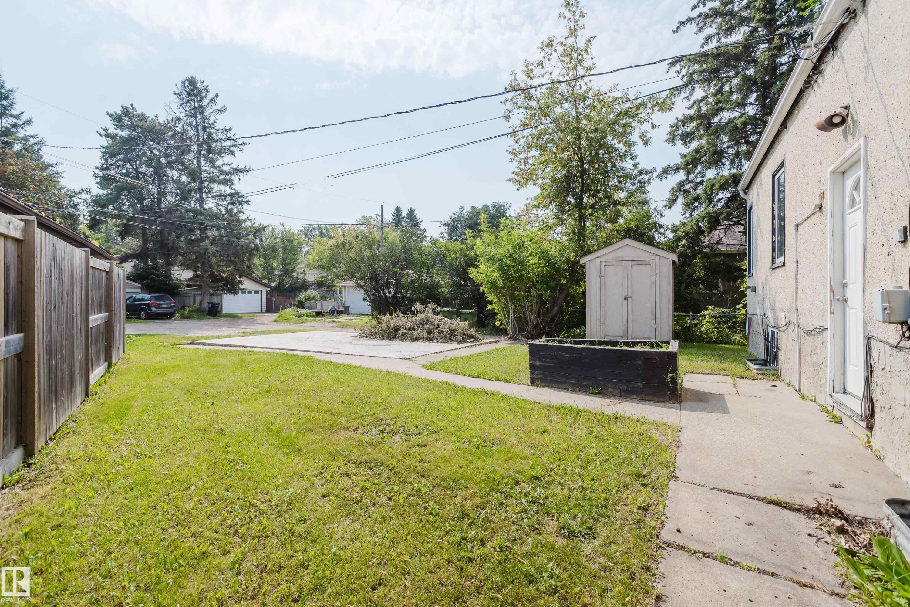 12811 117 Avenue Nw, Edmonton, AB - Outdoor