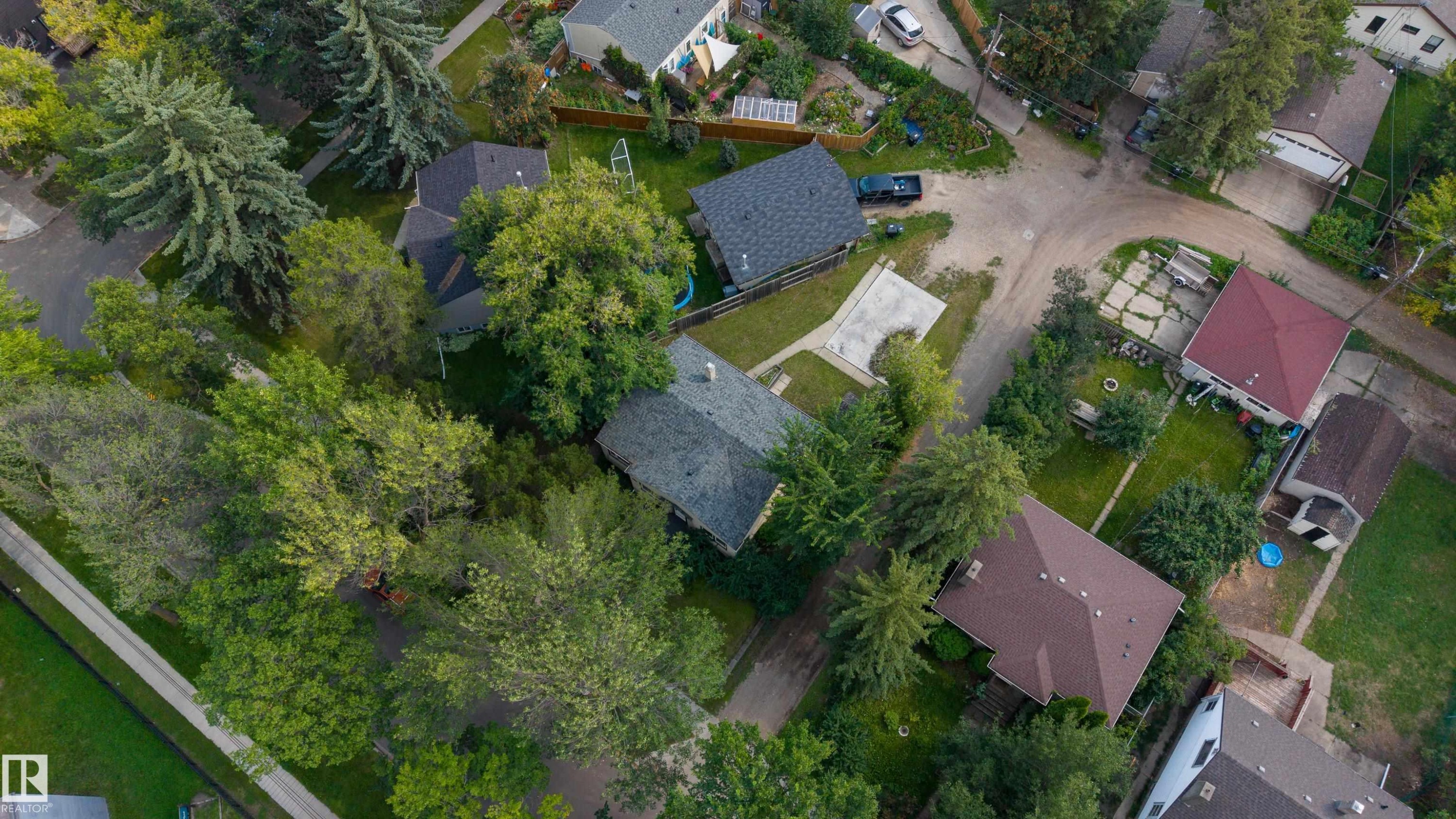 12811 117 Avenue Nw, Edmonton, AB - Outdoor With View