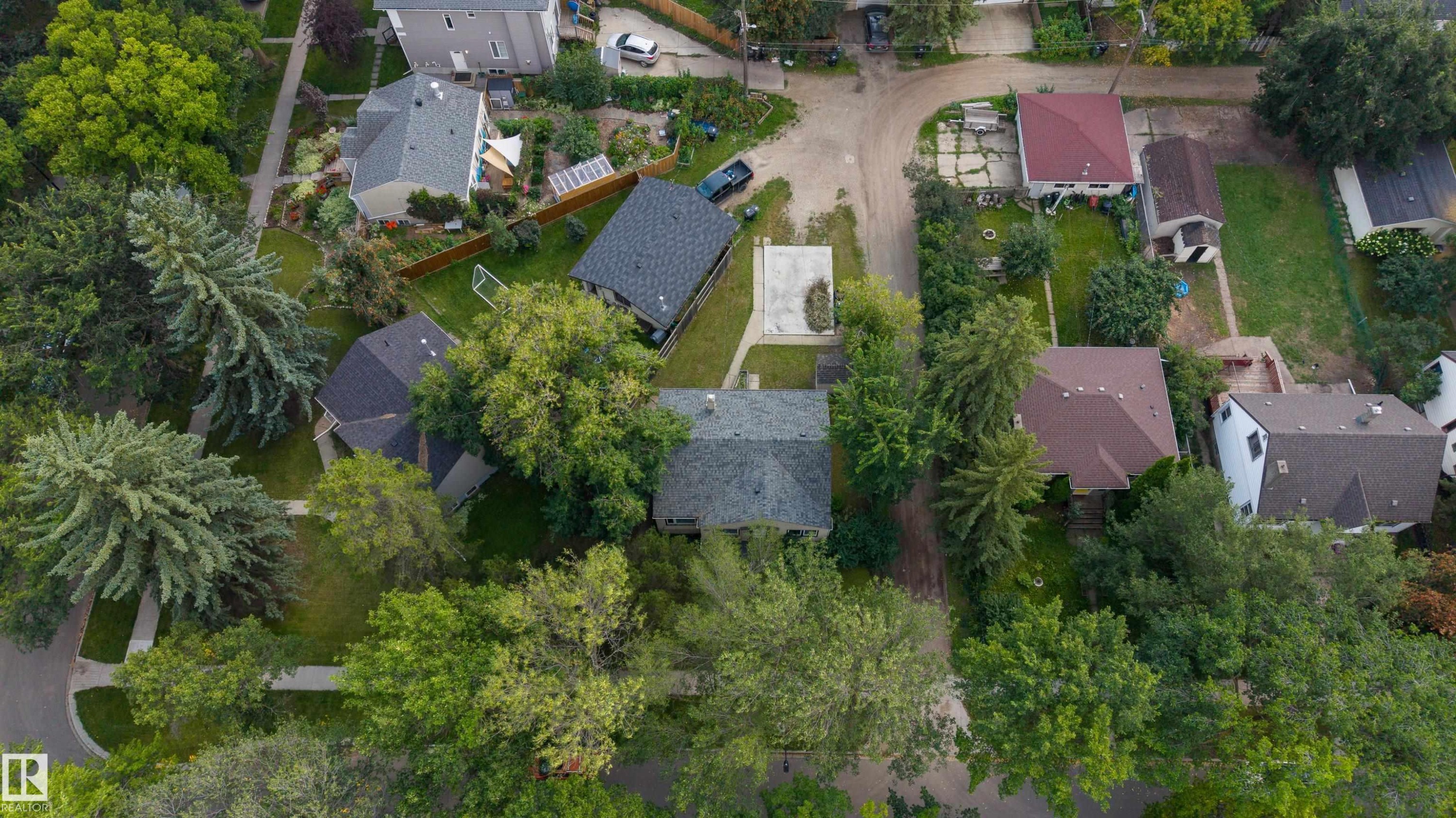12811 117 Avenue Nw, Edmonton, AB - Outdoor With View