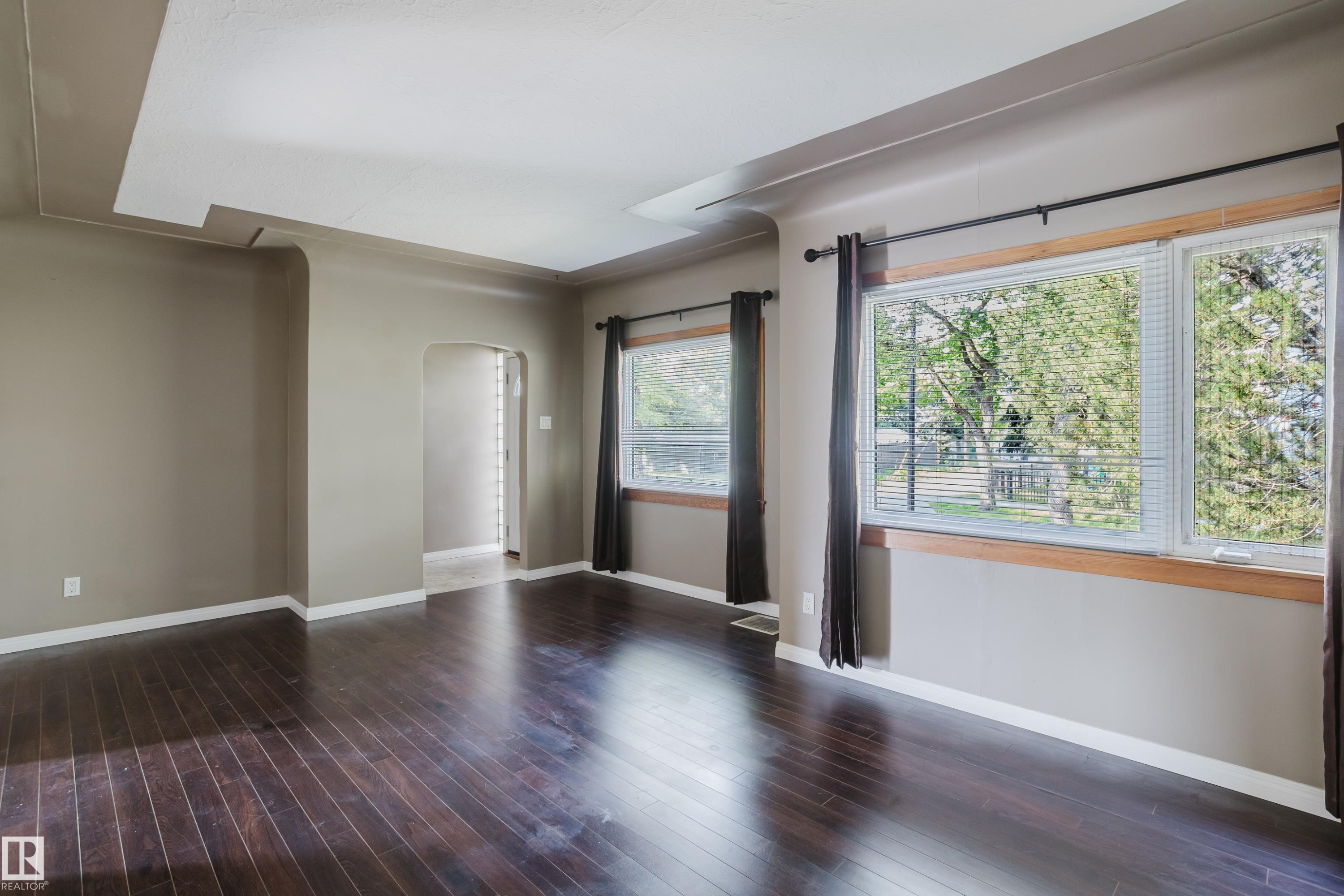 12811 117 Avenue Nw, Edmonton, AB - Indoor Photo Showing Other Room