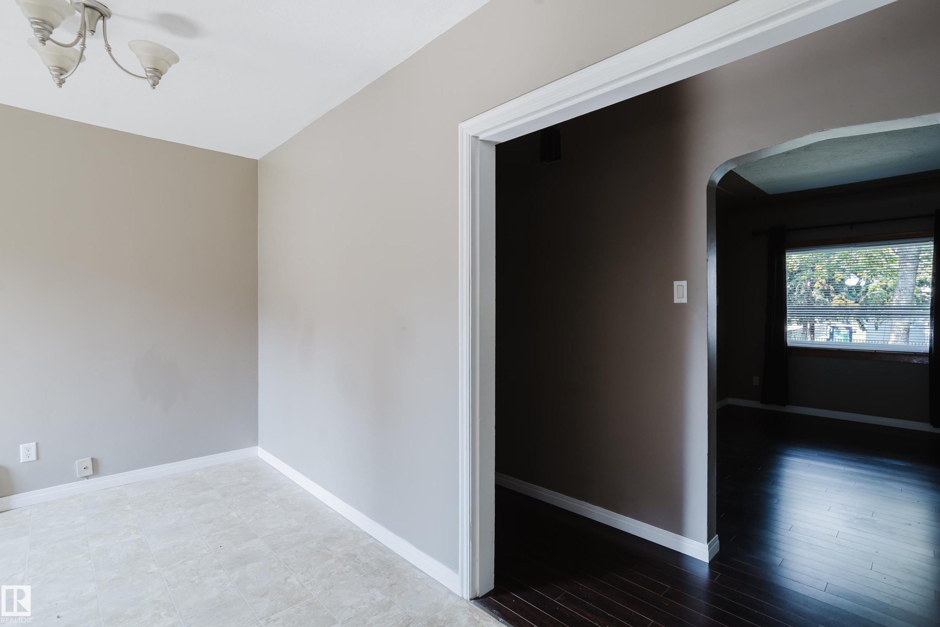 12811 117 Avenue Nw, Edmonton, AB - Indoor Photo Showing Other Room