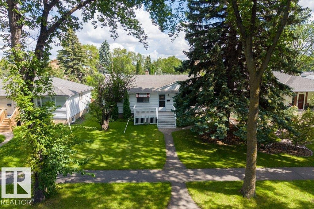 10731 148 Street Nw, Edmonton, AB - Outdoor
