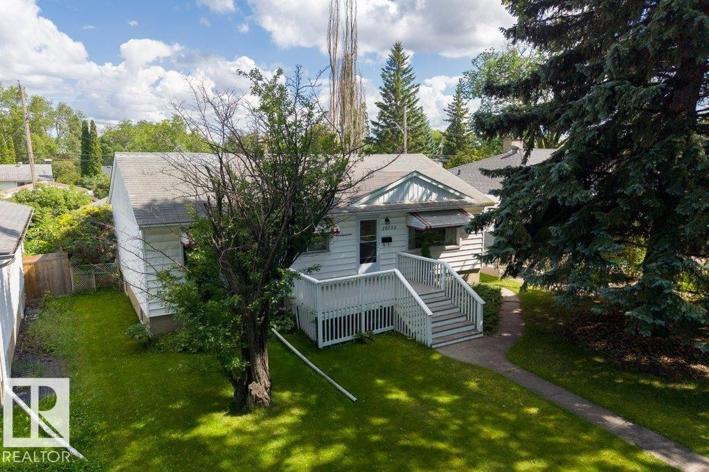 10731 148 Street Nw, Edmonton, AB - Outdoor