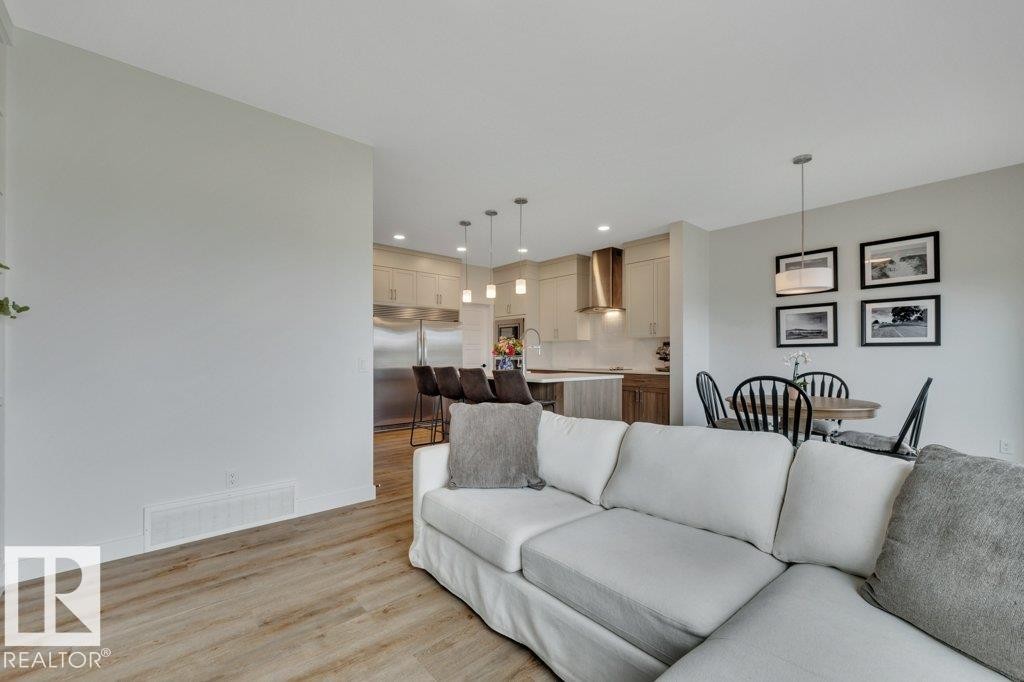 5329 Lark Landing Nw, Edmonton, AB - Indoor Photo Showing Living Room