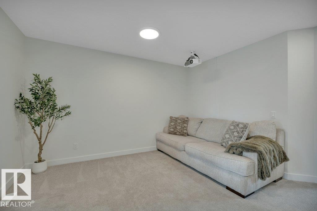 5329 Lark Landing Nw, Edmonton, AB - Indoor Photo Showing Other Room