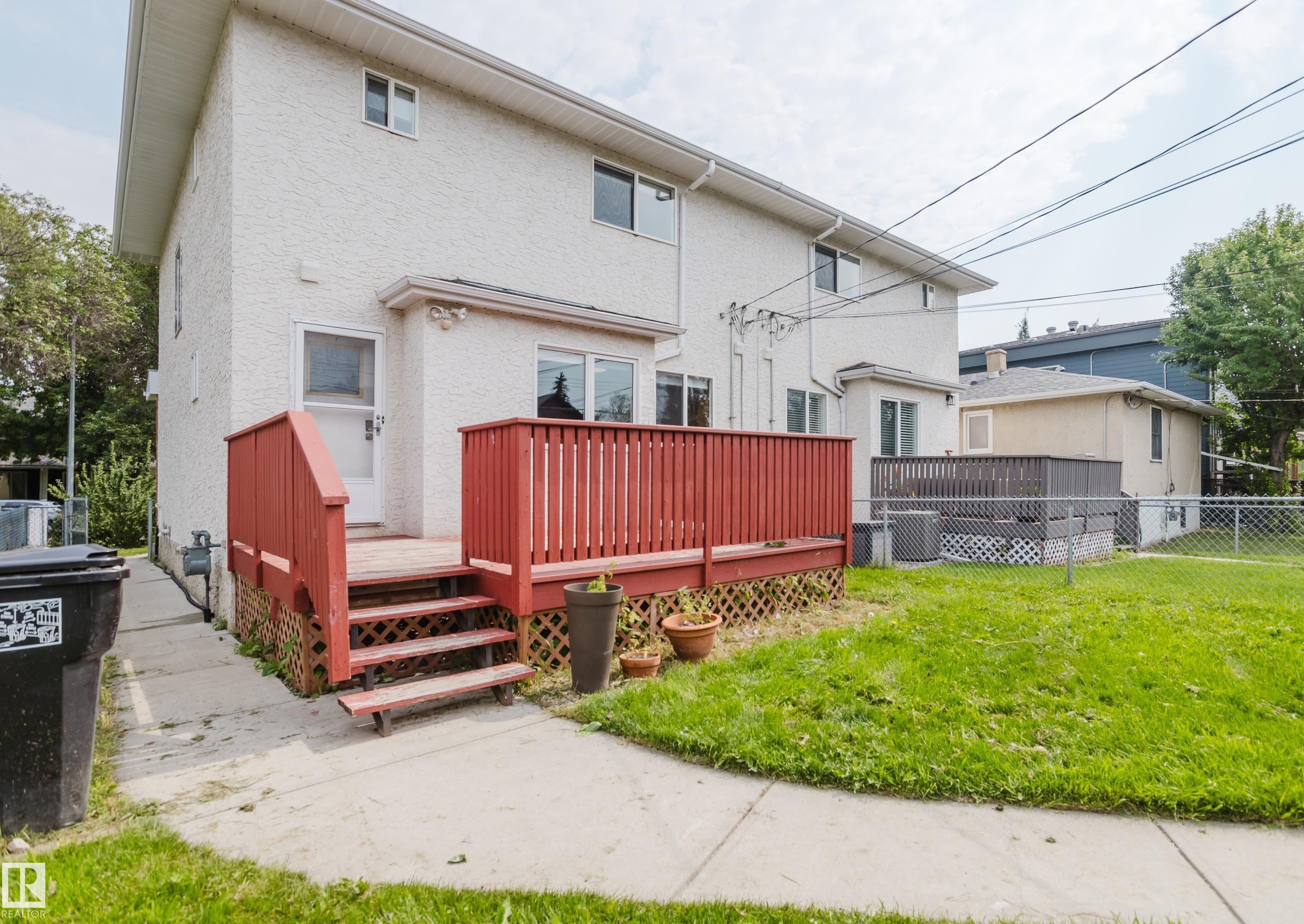 9220 92 Street Nw, Edmonton, AB - Outdoor With Deck Patio Veranda With Exterior