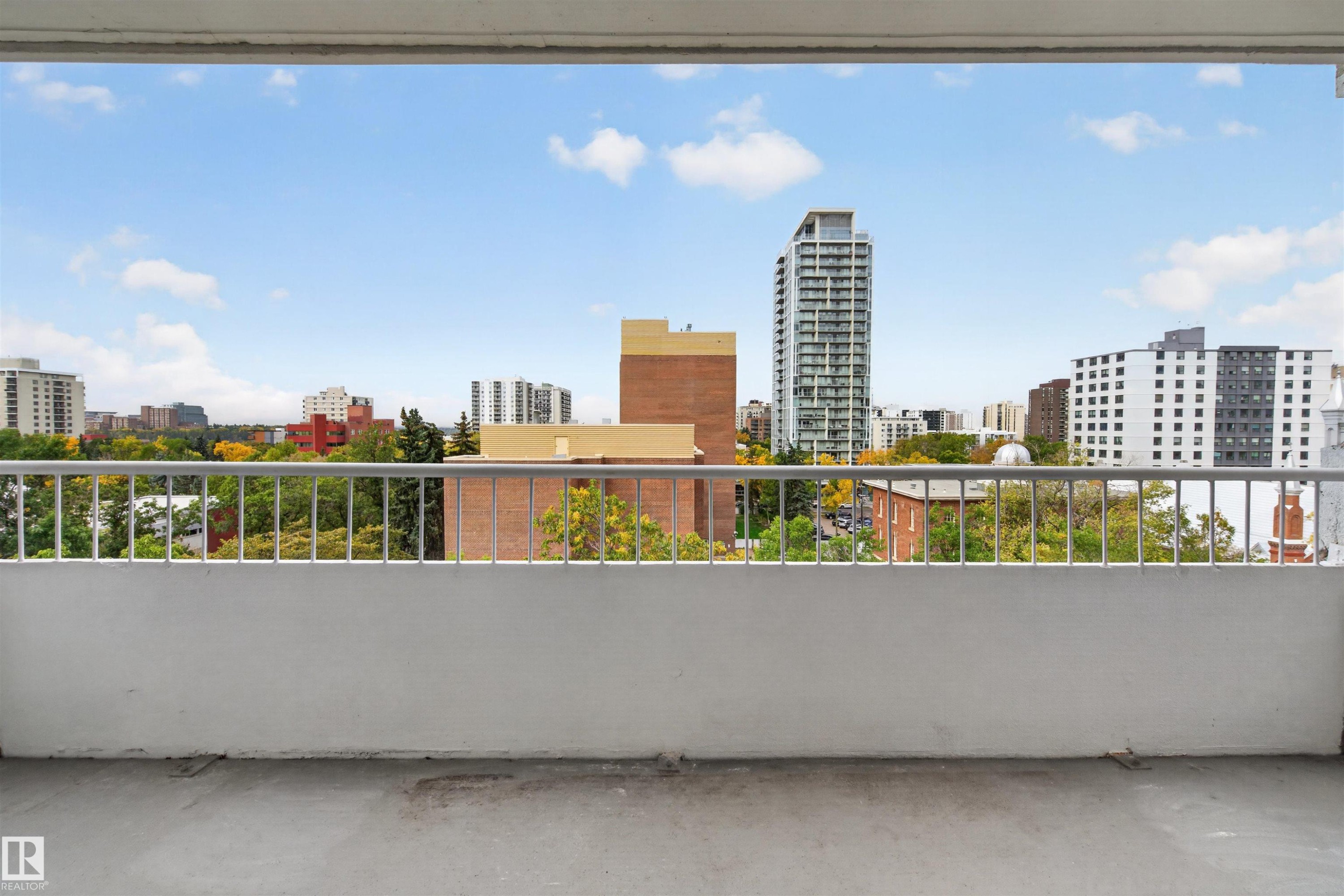 #703 9909 110 St Nw, Edmonton, AB