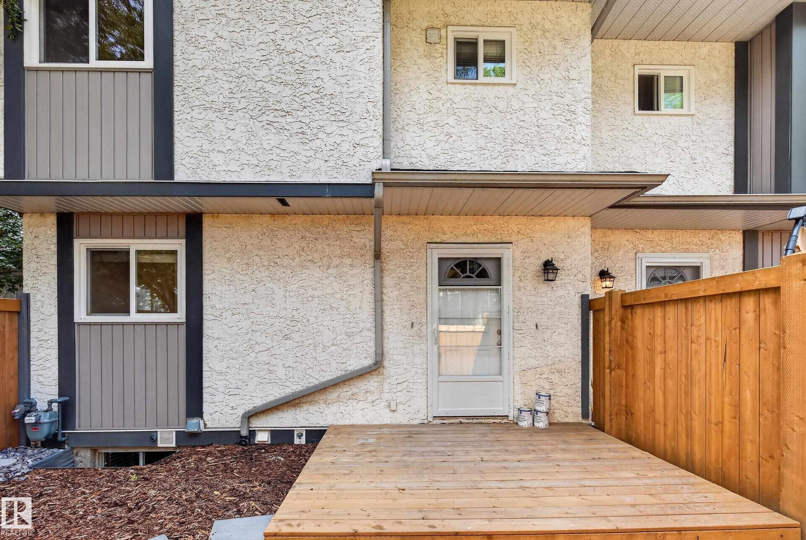 18478 62B Avenue Nw, Edmonton, AB - Outdoor With Exterior