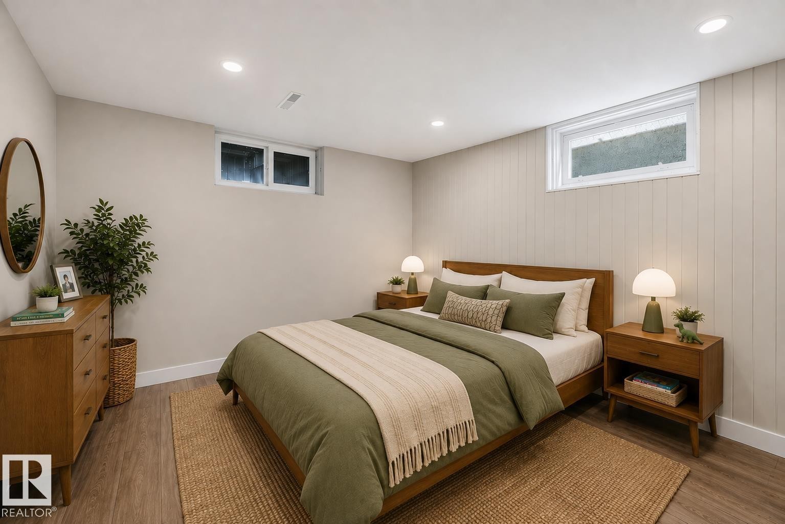 11603 71 Street Nw, Edmonton, AB - Indoor Photo Showing Bedroom