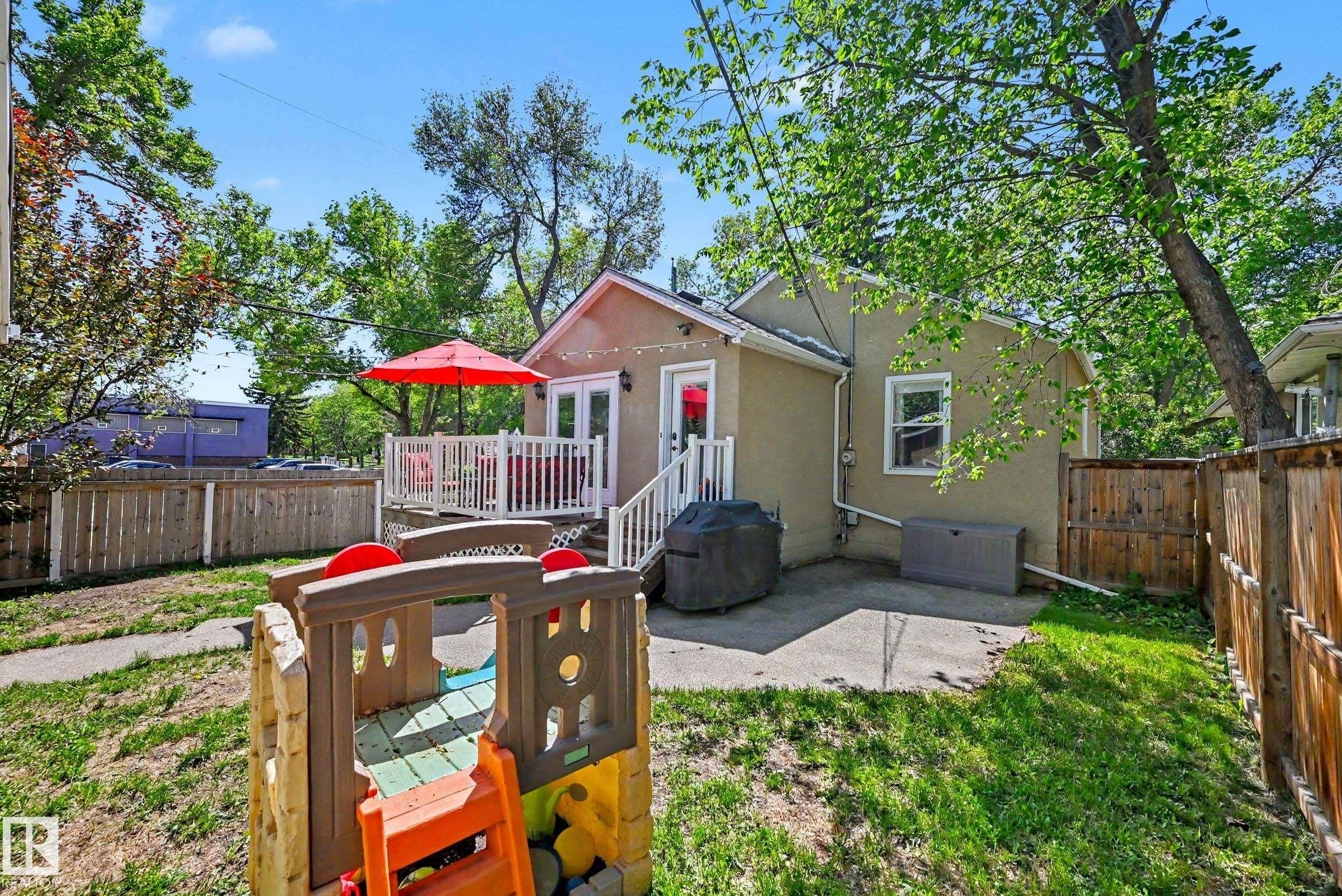 11603 71 Street Nw, Edmonton, AB - Outdoor With Deck Patio Veranda