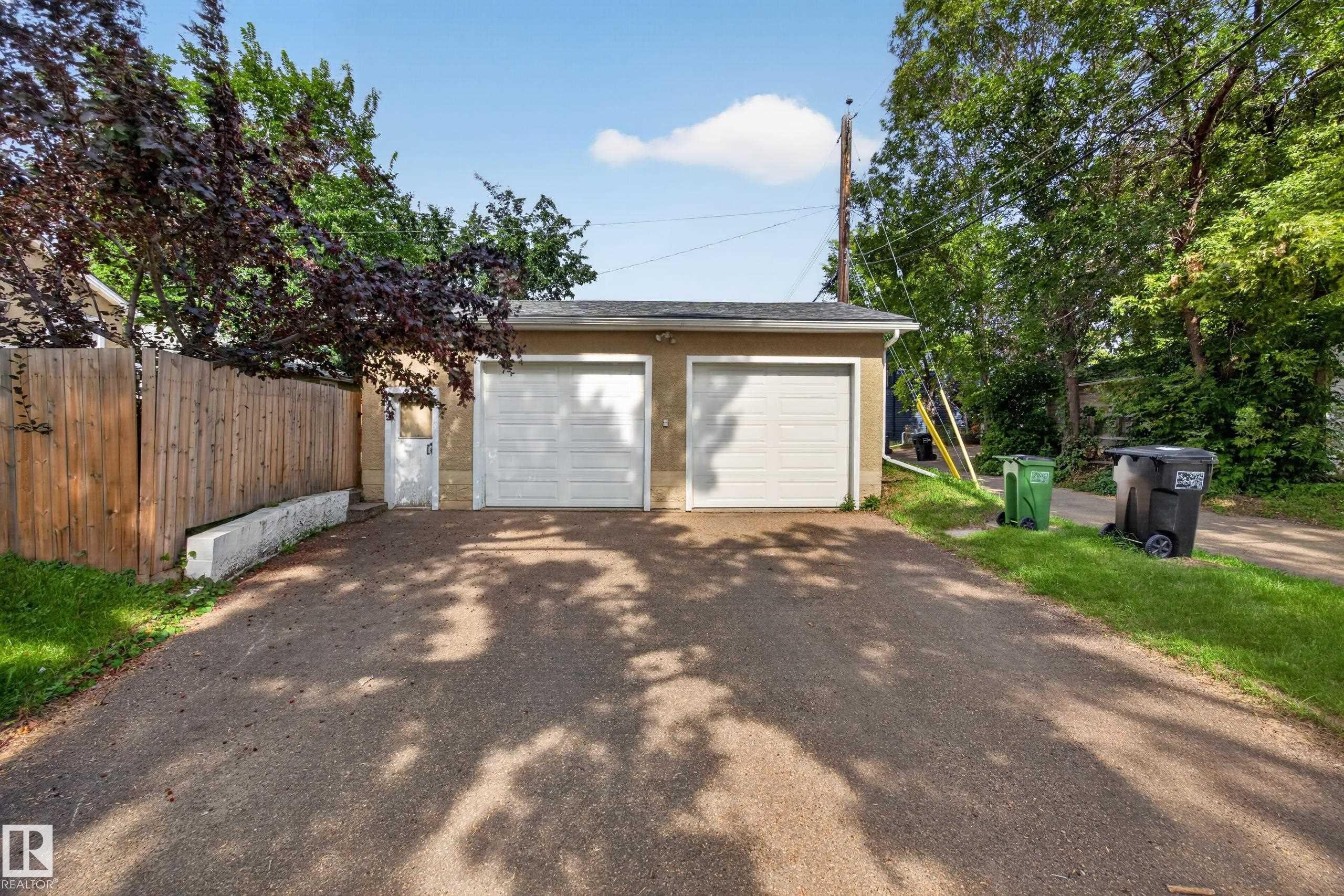 11603 71 Street Nw, Edmonton, AB - Outdoor