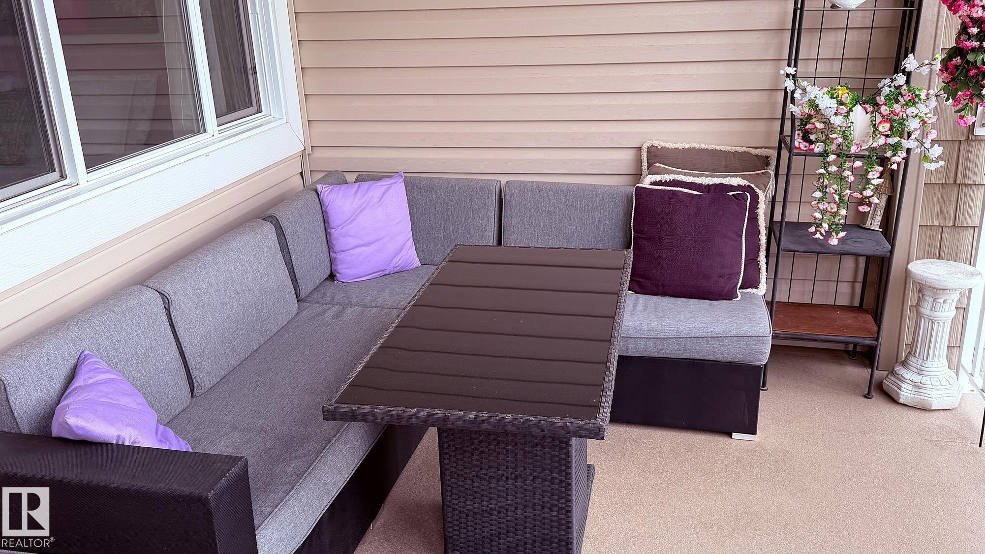 #313 511 Queen St, Spruce Grove, AB - Outdoor With Exterior