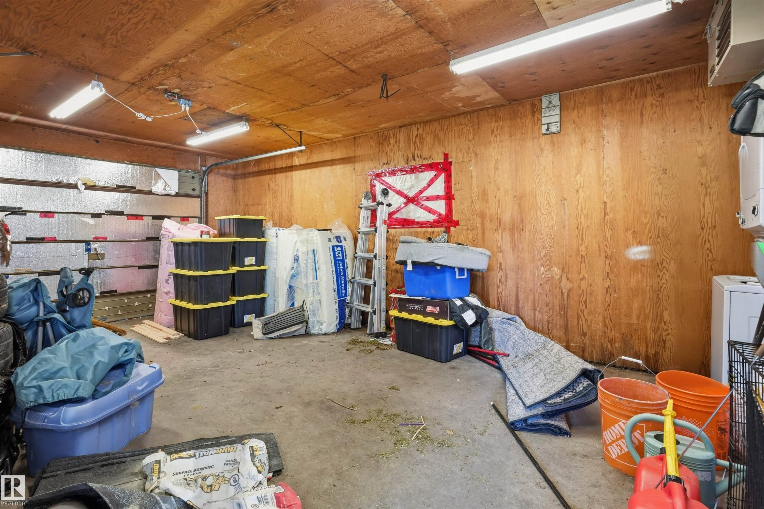 4915 49 Avenue, Onoway, AB