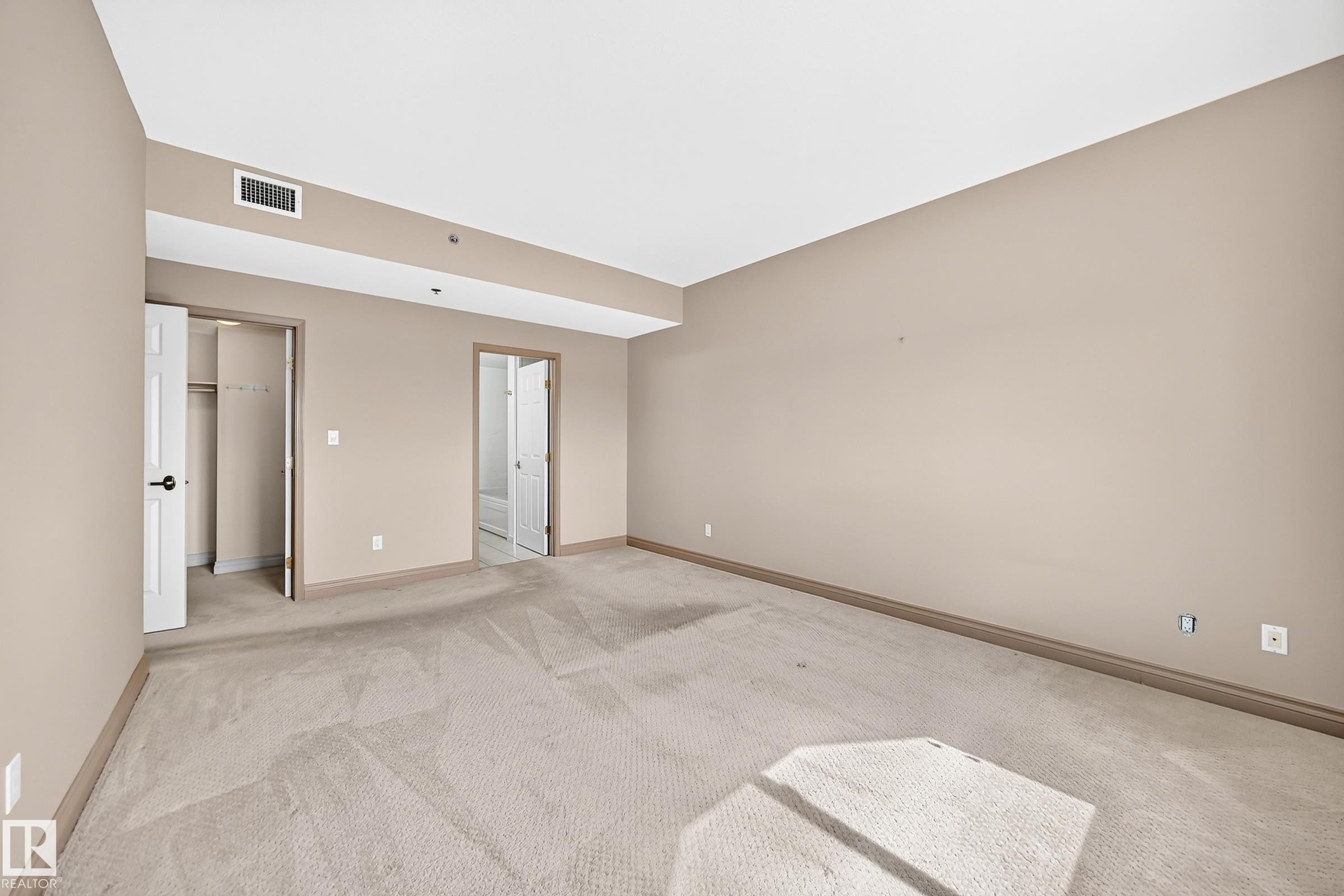 #606 8728 Gateway Bv Nw, Edmonton, AB