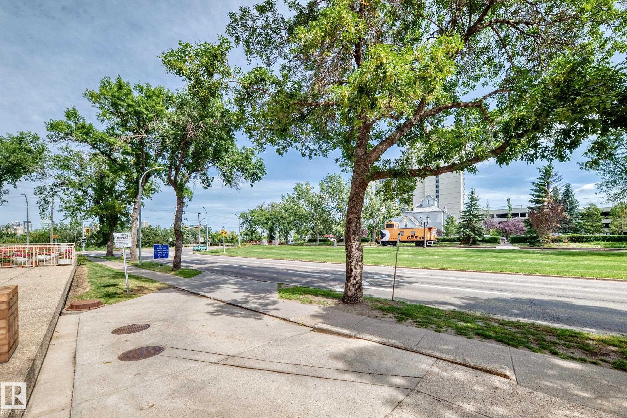 #606 8728 Gateway Bv Nw, Edmonton, AB