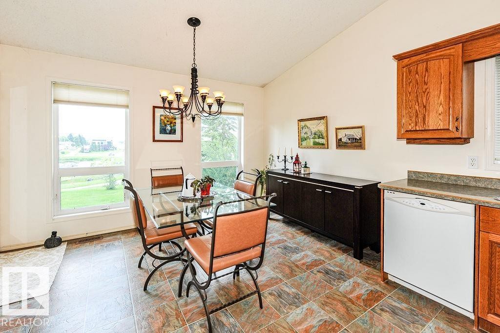 4720 51 Street, Camrose, AB - Indoor Photo Showing Dining Room