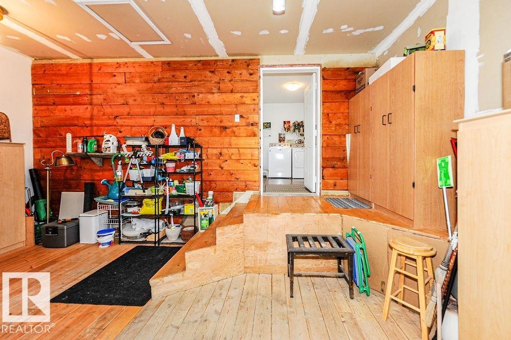 4720 51 Street, Camrose, AB - Indoor Photo Showing Other Room